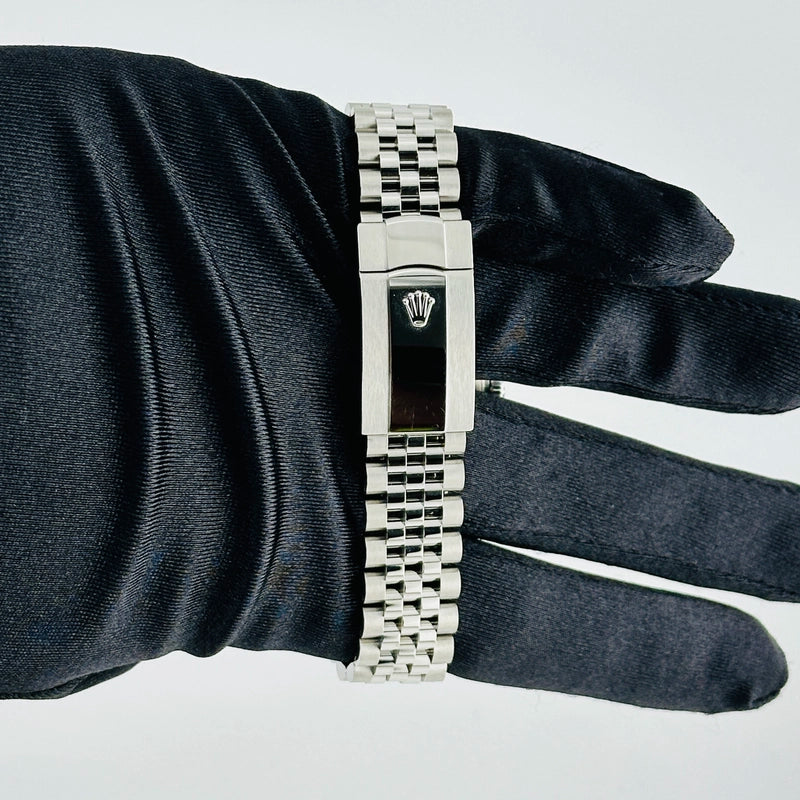 Rolex Datejust Blue Roman Dial on Jubilee Ref 126334 with New Style Card Green 2026