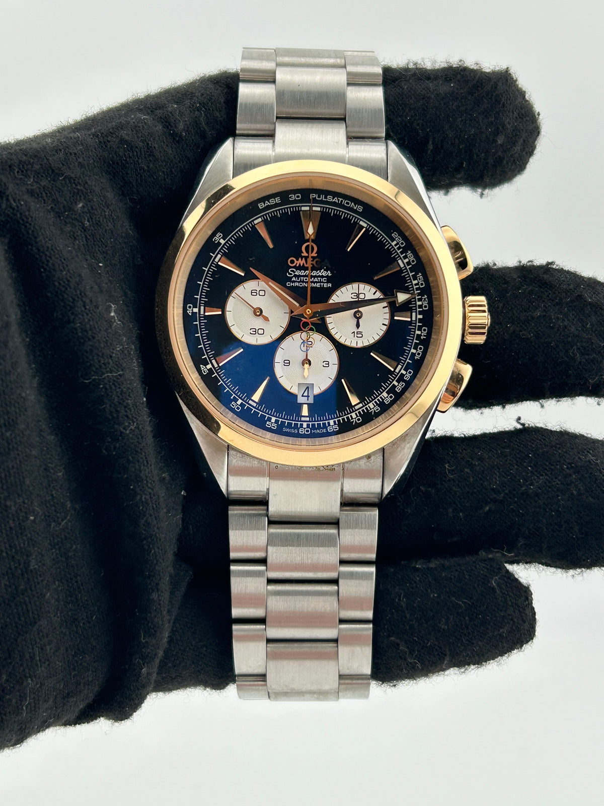 Omega Seamaster Beijing 2008 Black Dial on Stainless Steel Bracelet Ref. 221.20.42.40.01.001 Complete 2008 — view 2