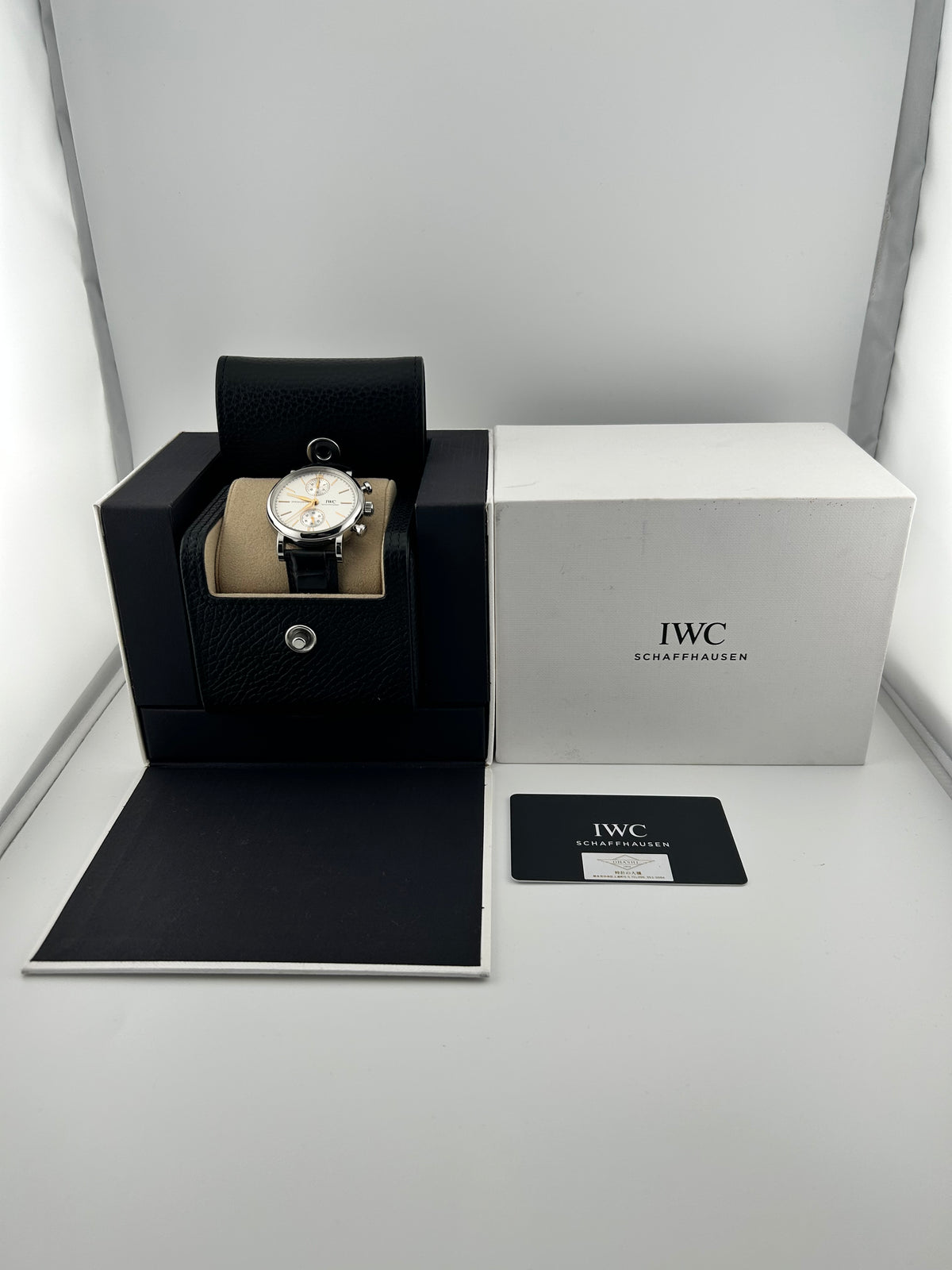Iwc Portofino Chronograph 39 Silver Dial on Leather Strap Ref. IW391406 Complete 2023 — view 7