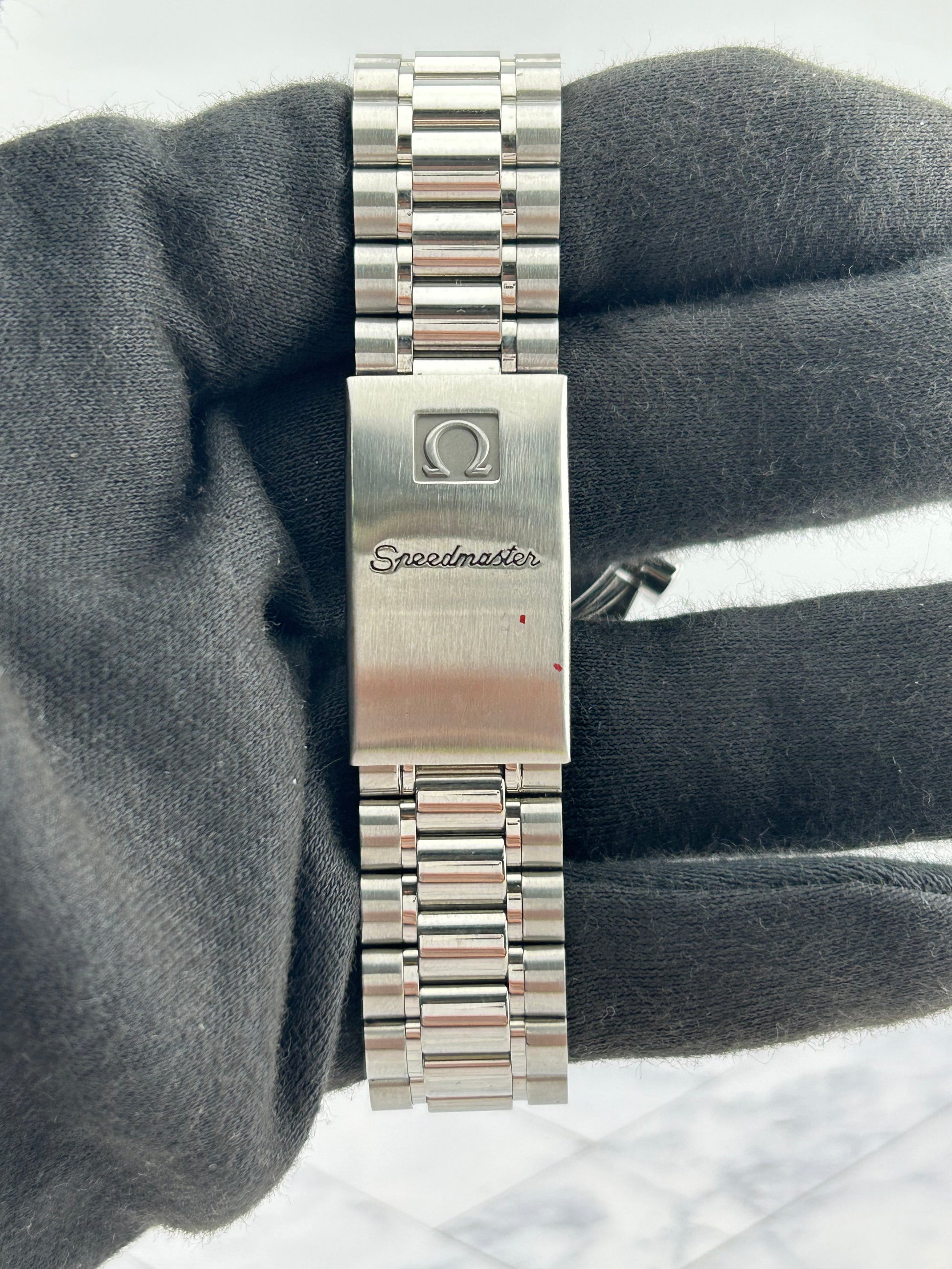 Omega Speedmaster Reduced Black Dial on Stainless Steel Bracelet Ref. 3510.50.00 Card — view 4