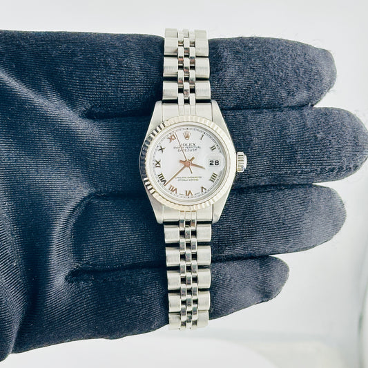 Rolex Datejust White Roman Dial on D Link Jubilee Bracelet Ref. 79174 2000 — view 2
