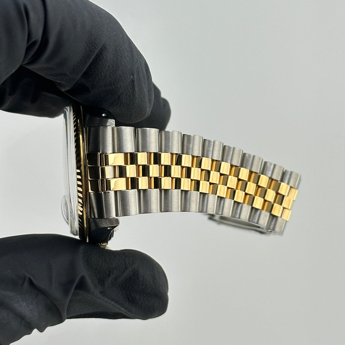Rolex Datejust Champagne Stick Dial on D Link Jubilee Bracelet Ref. 16013 1986 — view 5