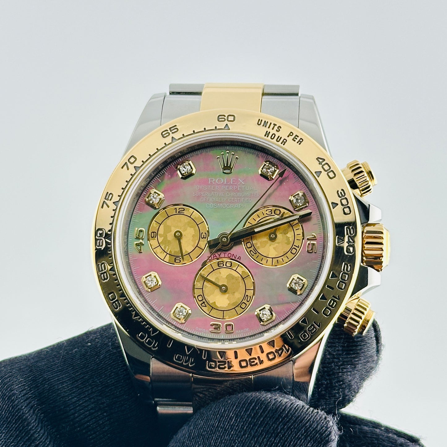 Rolex Daytona Dark Mop Diamond Dial on Oyster Bracelet Ref. 116503 Card 2017 — view 3