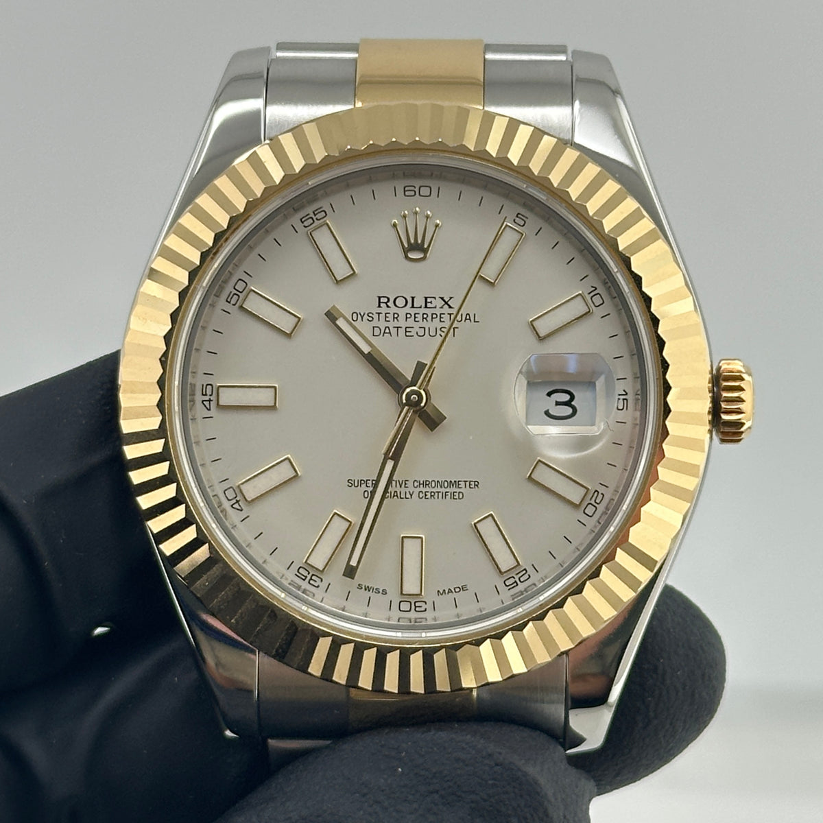 Rolex Datejust II Ivory Index Dial on Oyster Bracelet Ref. 116333 Card 2012 — view 3