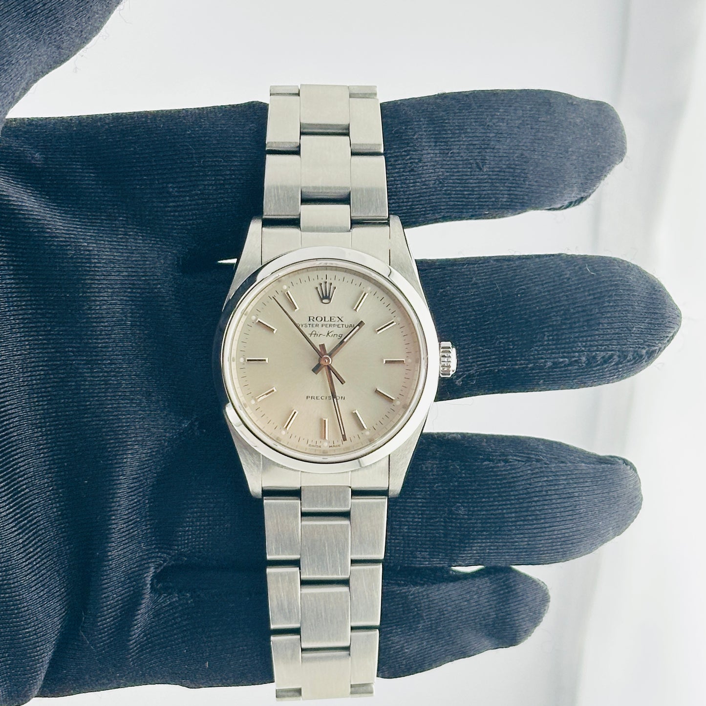 Rolex Air-King Silver Dial on Oyster Bracelet Ref. 14000M 2001 — view 2