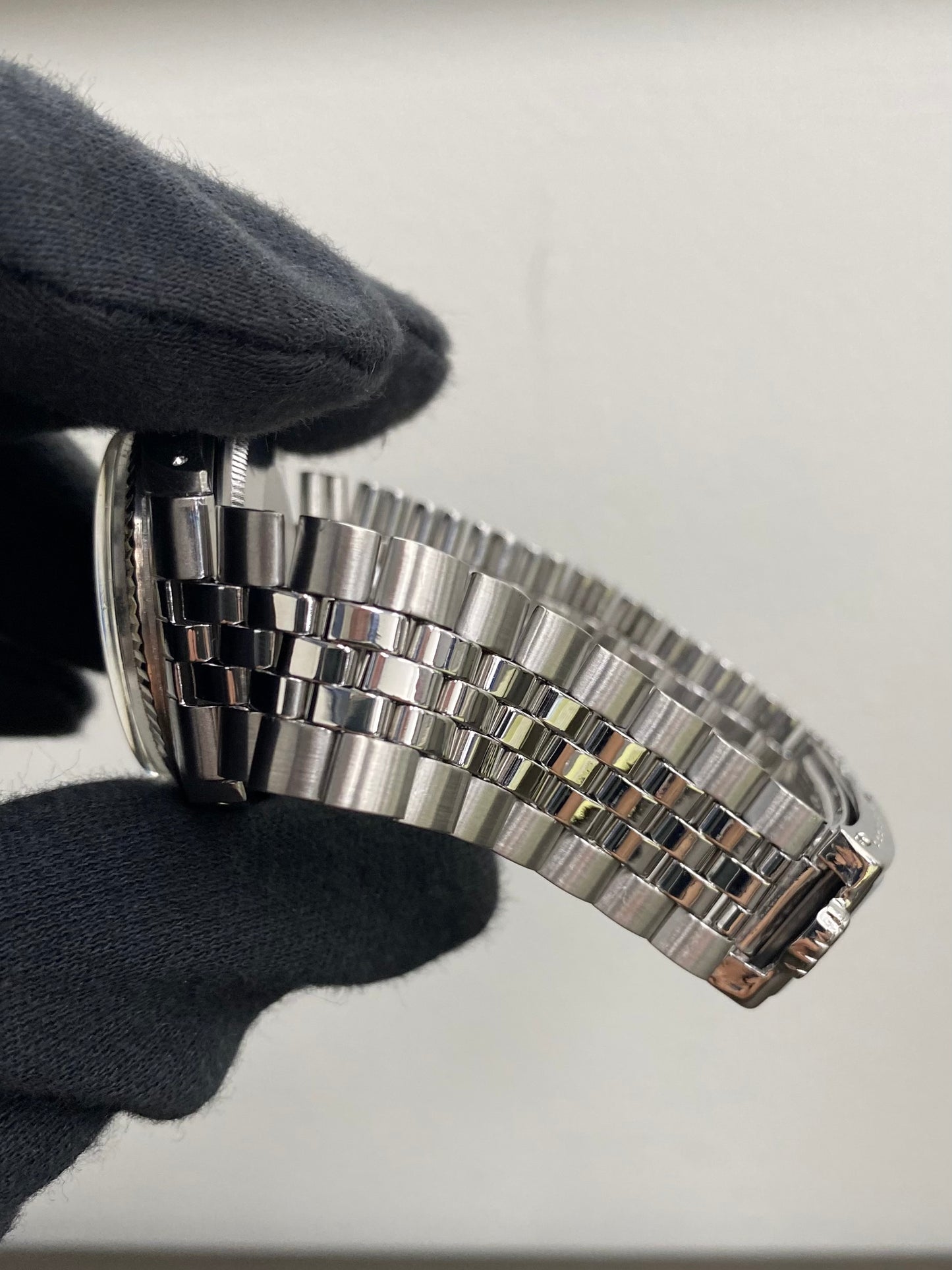 Rolex Datejust Silver Stick Dial on Folded Jubilee Ref. 1601/4 1971 — view 4