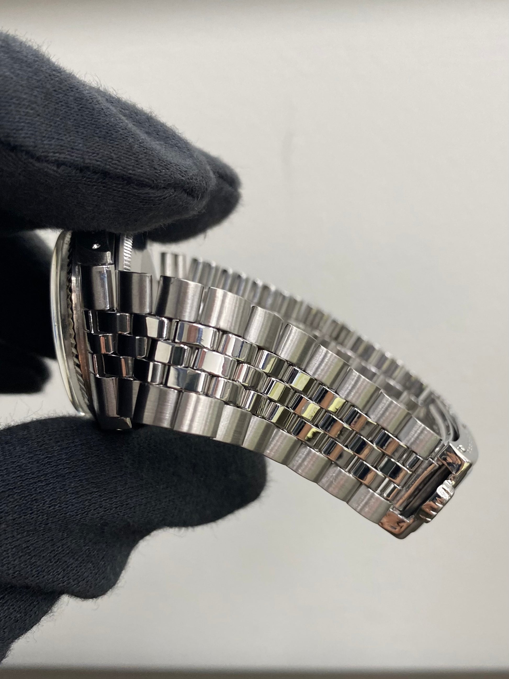 Rolex Datejust Silver Stick Dial on Folded Jubilee Ref. 1601/4 1971 — view 4