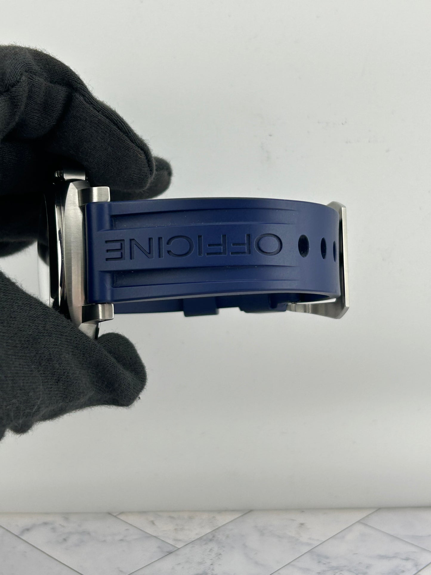 Panerai Panerai Luminor Marina Blue Dial on Leather Strap Ref. PAM01313 Card 2021 — view 5
