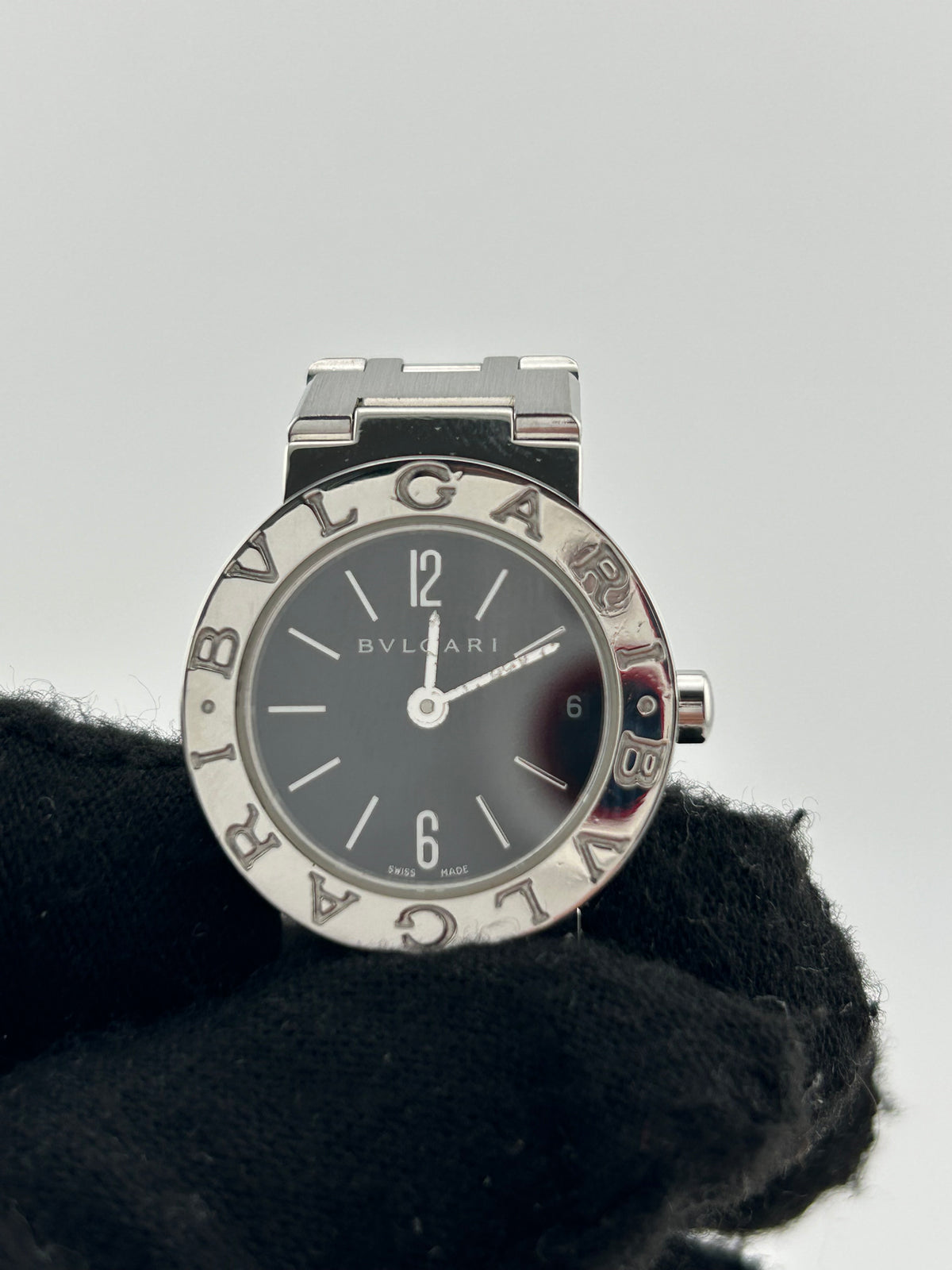 Bvlgari Bvlgari Black Dial on Stainless Steel Bracelet Ref. BB23SS — view 3