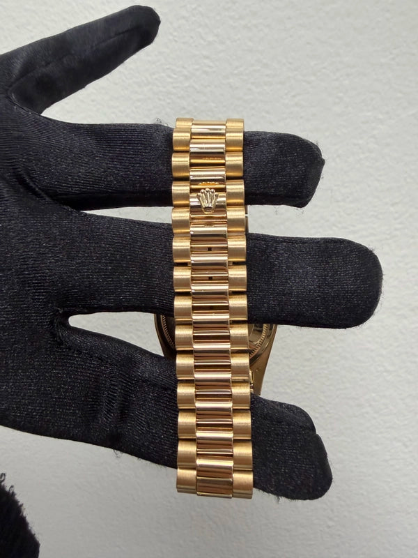 Rolex Day Date 36 Champagne Diamond Dial on President Ref 18238 with Papers 1993