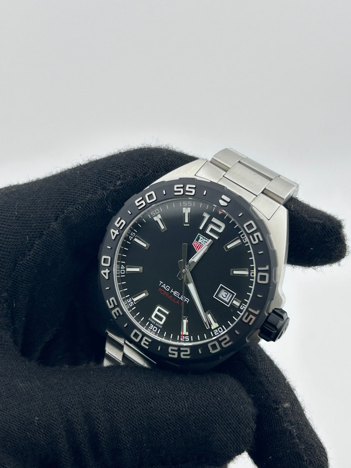 Tag Heuer Formula 1 Quartz Black Dial on Bracelet Ref. WAZ1110.BA0875 Complete 2026 — view 3