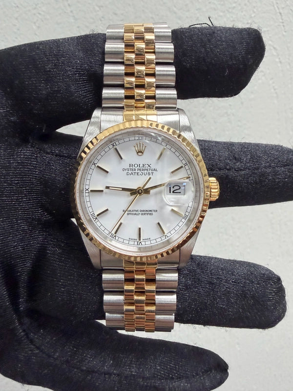 Rolex Datejust White Stick Dial on Oyster Ref 16233 with Papers 2004