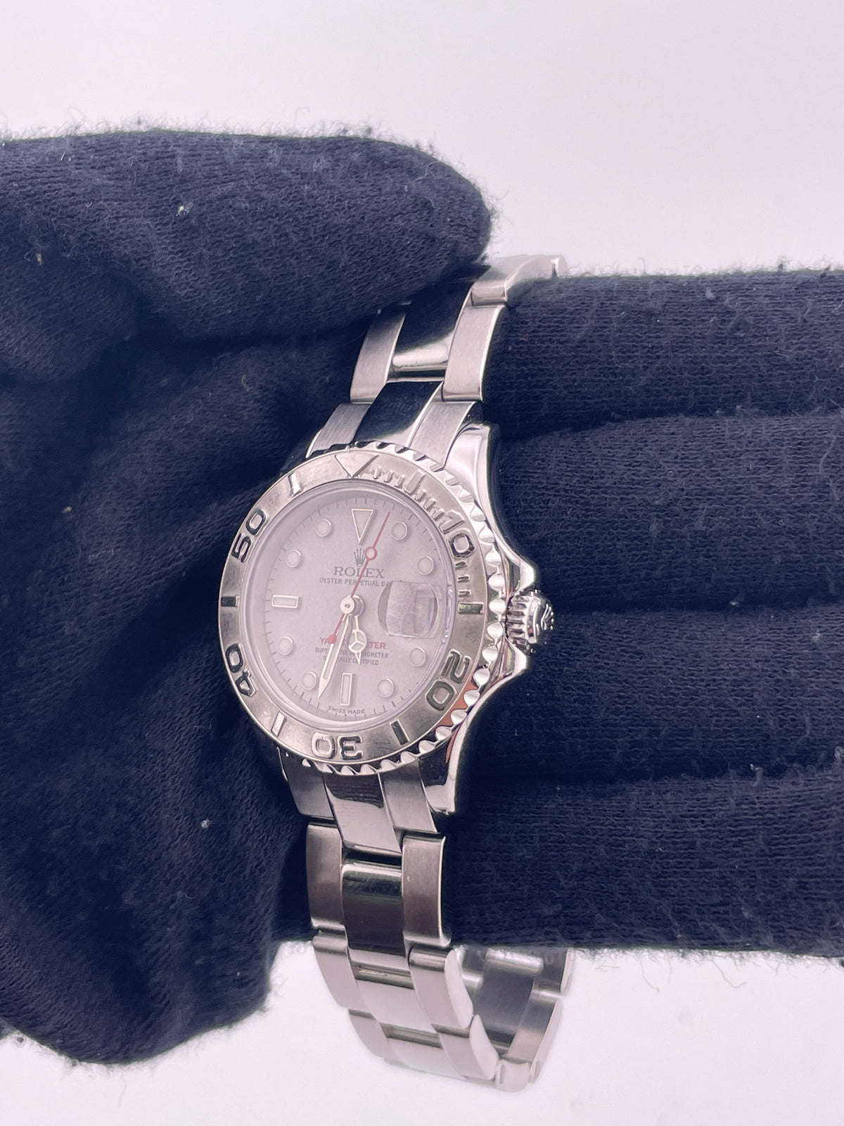 Rolex Yacht-Master Platinum Dial on Oyster Rivet Bracelet Ref. 169622 Papers 2003 — view 3