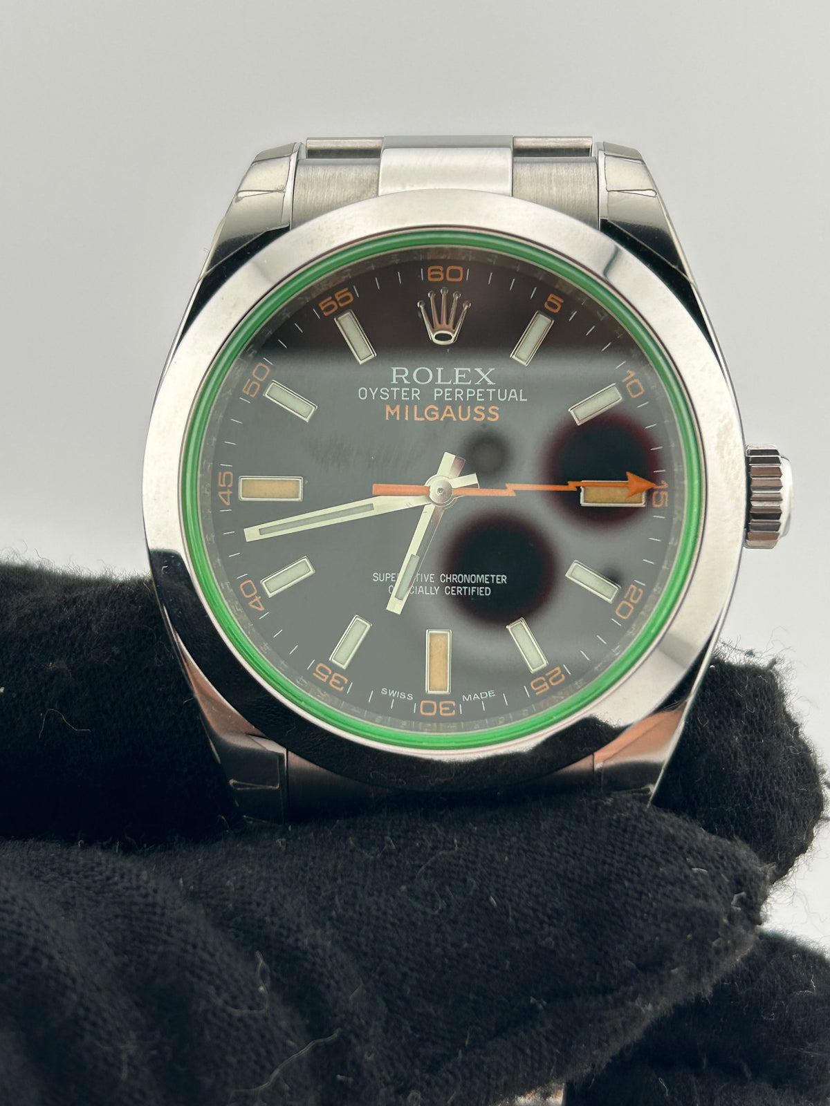 Rolex Milgauss Black Dial on Oyster Steel Bracelet Ref. 116400GV Card 2012 — view 3