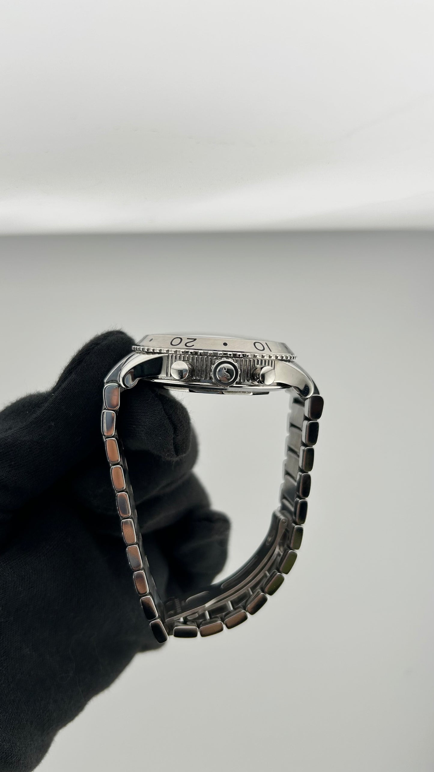 Breguet Type XXI Grey Dial on Stainless Steel Ref. 3810 — view 6