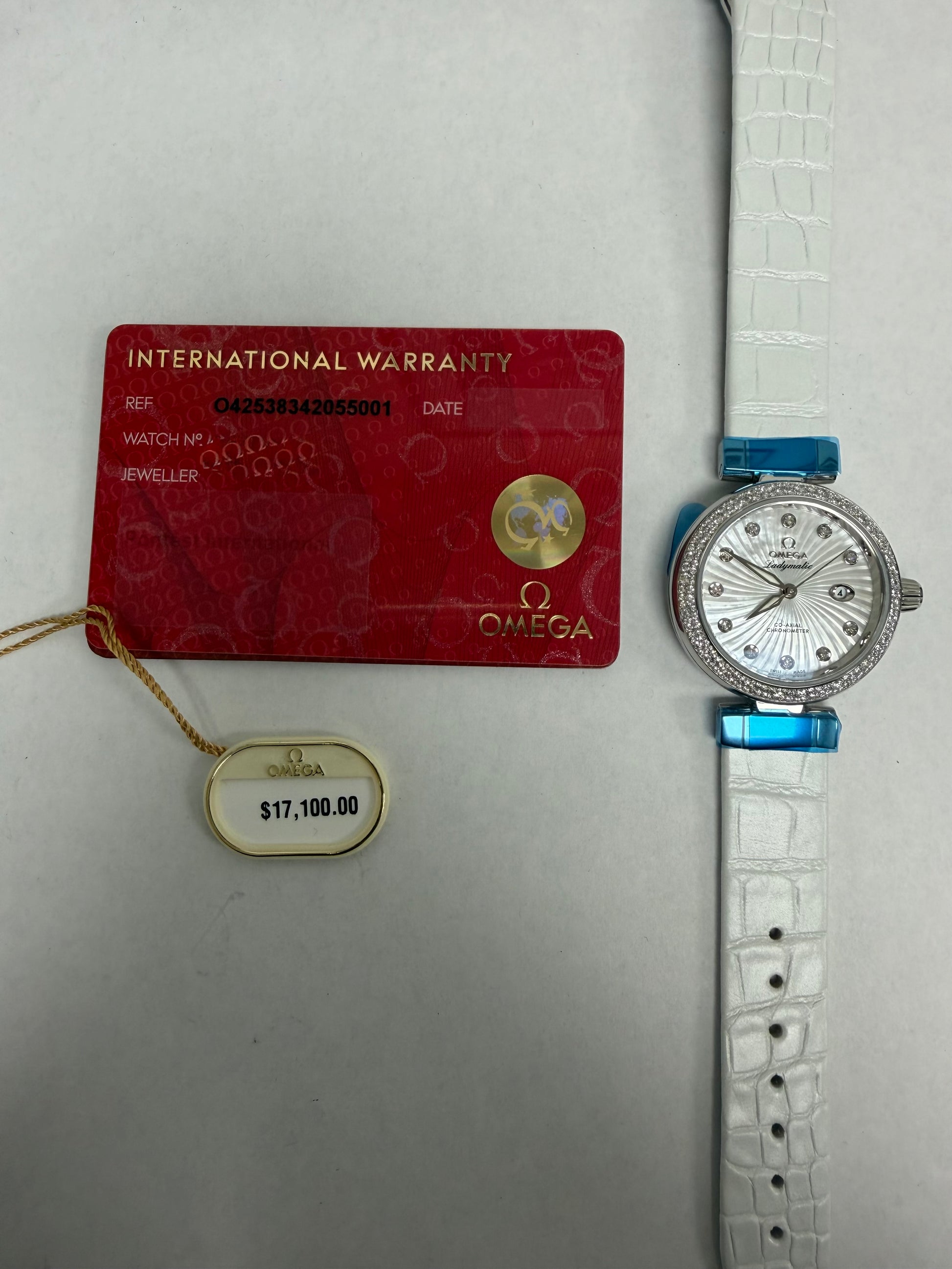 Omega De Ville Ladymatic Omega Co-Axial White Diamond Dial on Leather Strap Ref. 425.38.34.20.55.001 Card Open Date — view 5