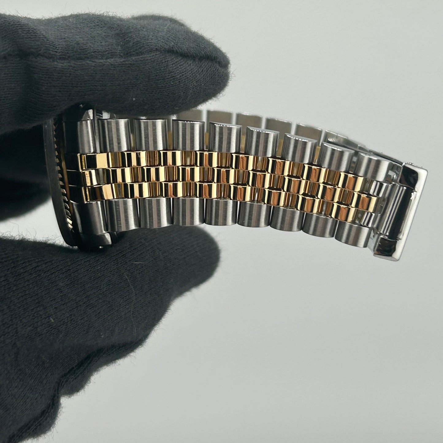 Rolex Datejust Champagne Stick Dial on D Link Jubilee Bracelet Ref. 16013 1985 — view 5