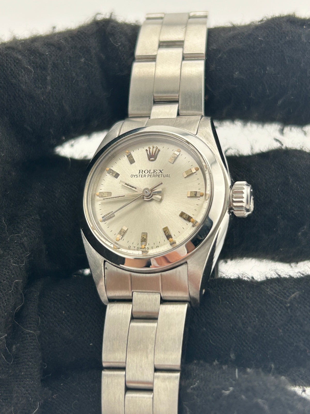 Rolex Oyster Perpetual Silver Index Dial on Oyster Steel Bracelet Ref. 6718 1978 — view 3
