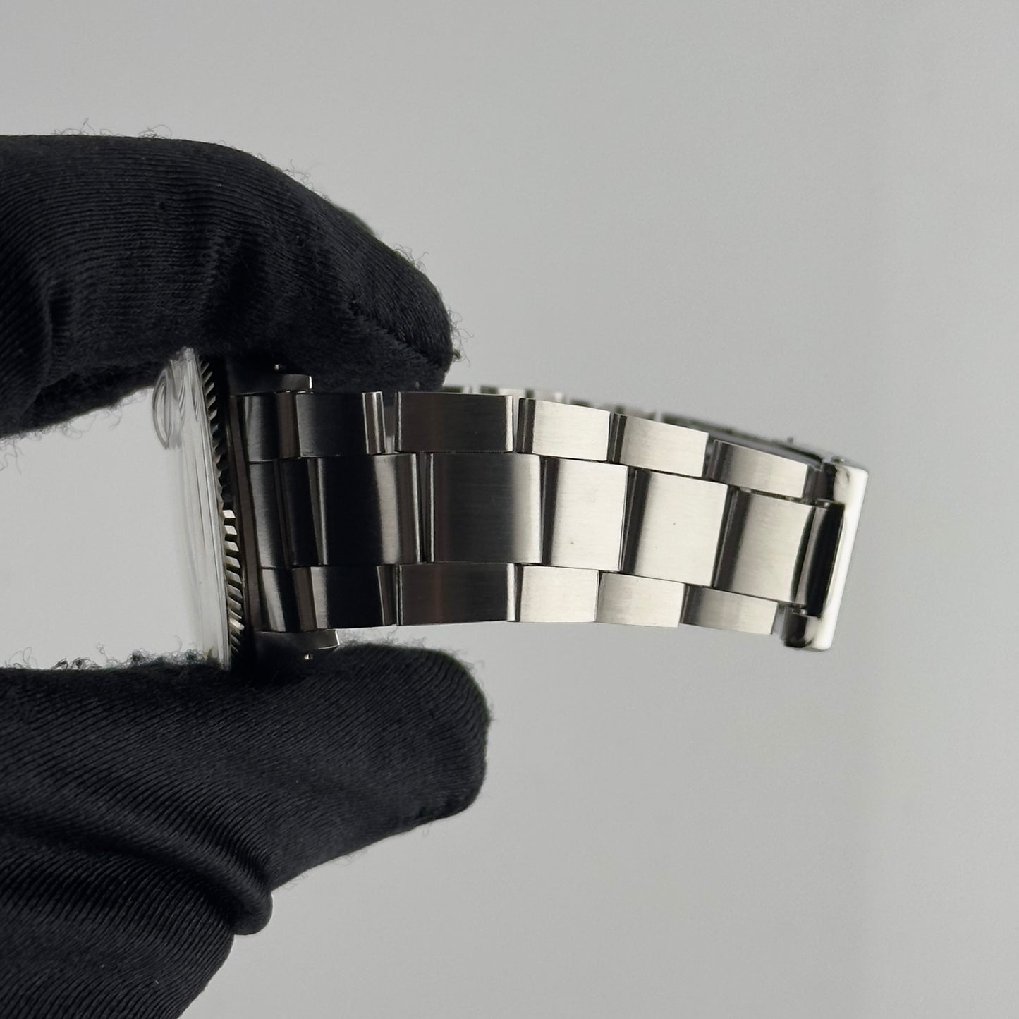 Rolex Datejust Silver Stick Dial on Oyster Ref. 1601 1969 — view 3