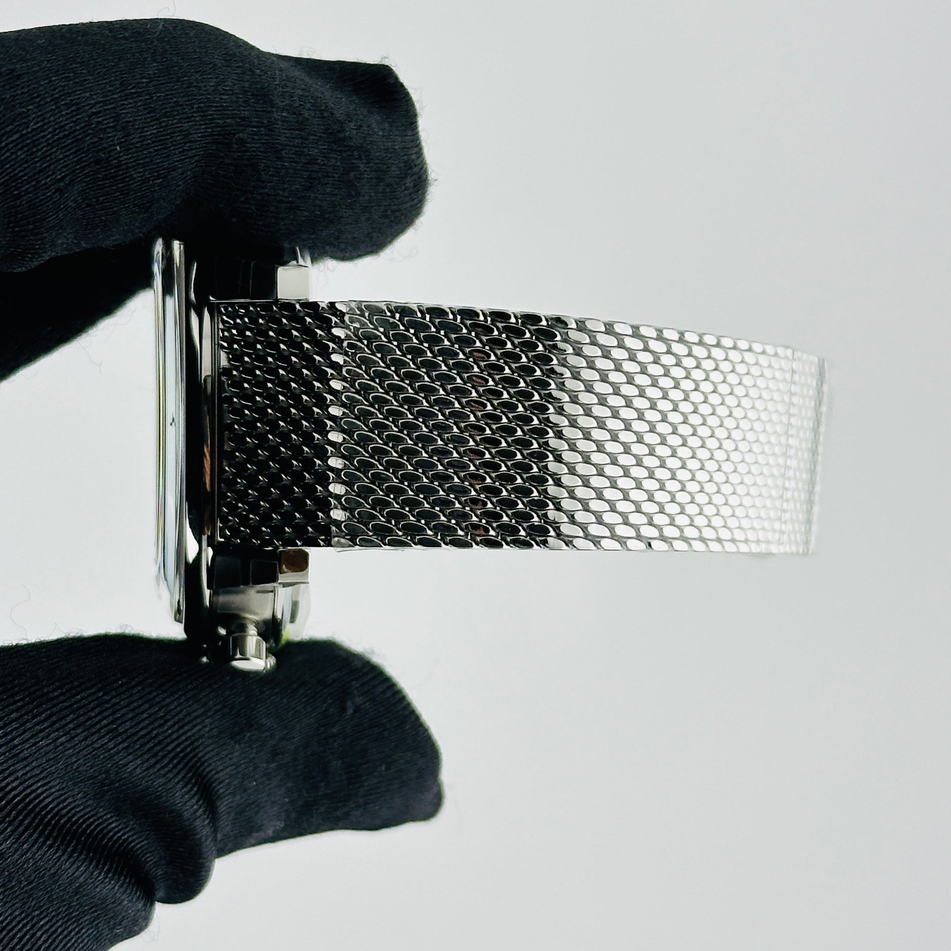 Breitling Top Time White Dial on Mesh Steel Ref. AB0176 Card 2026 — view 5