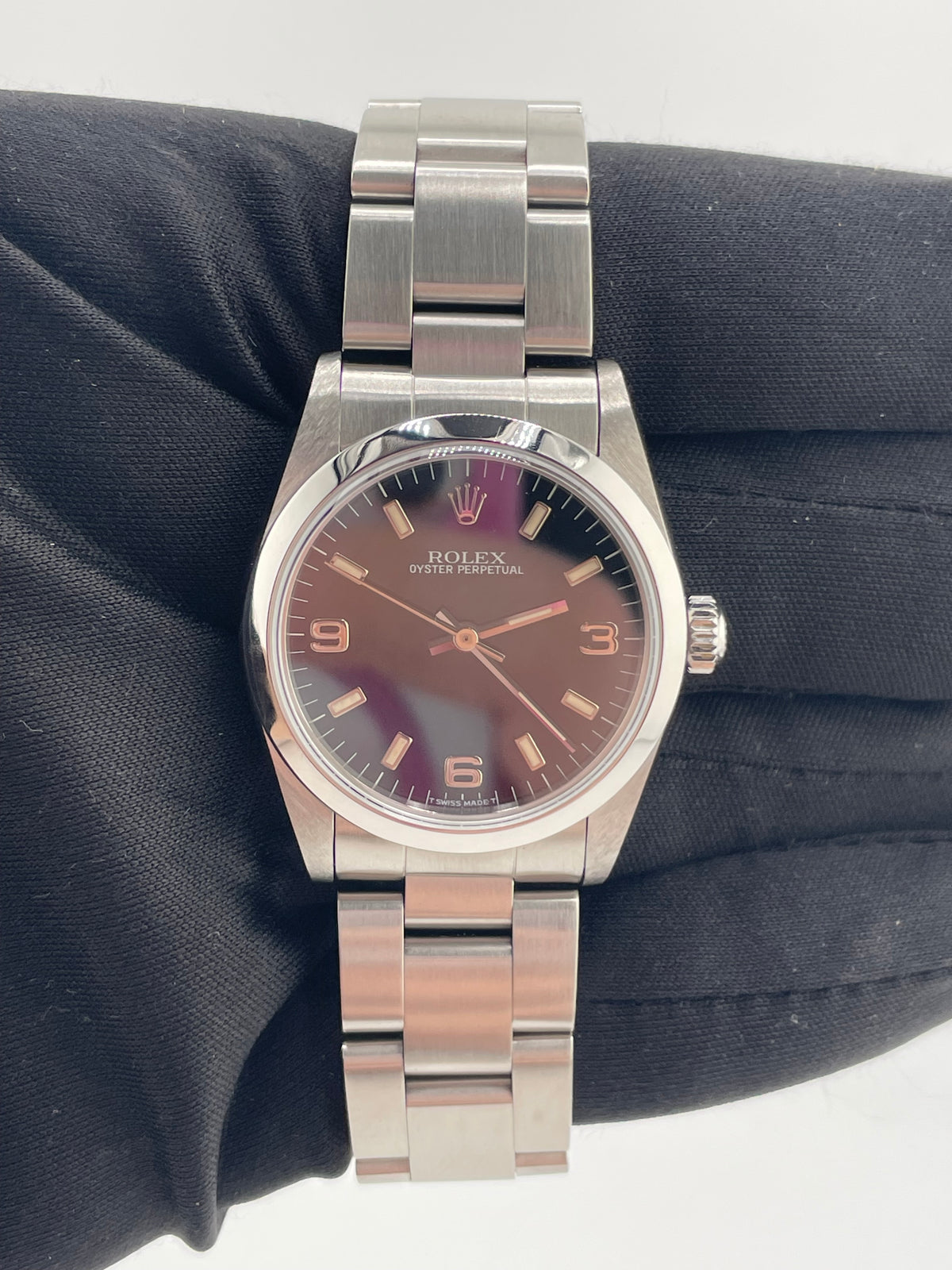 Rolex Oyster Perpetual Black Dial on Oyster Ref. 77080 — view 3