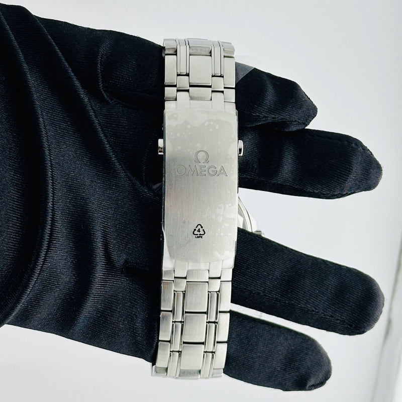 Omega Seamaster Diver 300M White Dial on Bracelet Ref 210.30.42.20.04.002 with Card