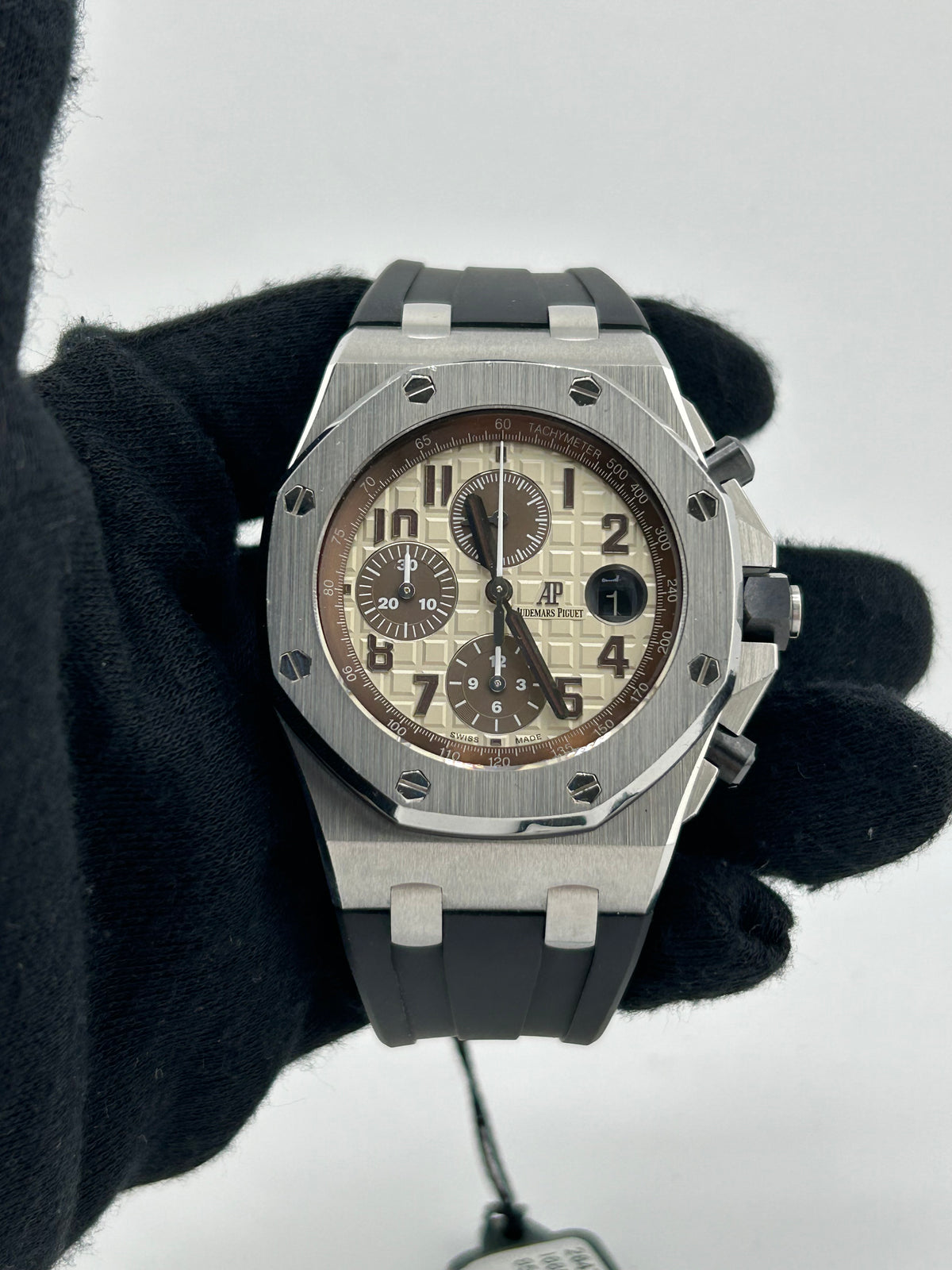 Audemars Piguet Offshore Selfwinding Chronograph Ivory / Cream Dial on Leather Strap Ref. 26470ST.OO.A801CR.01 Complete 2016 — view 2