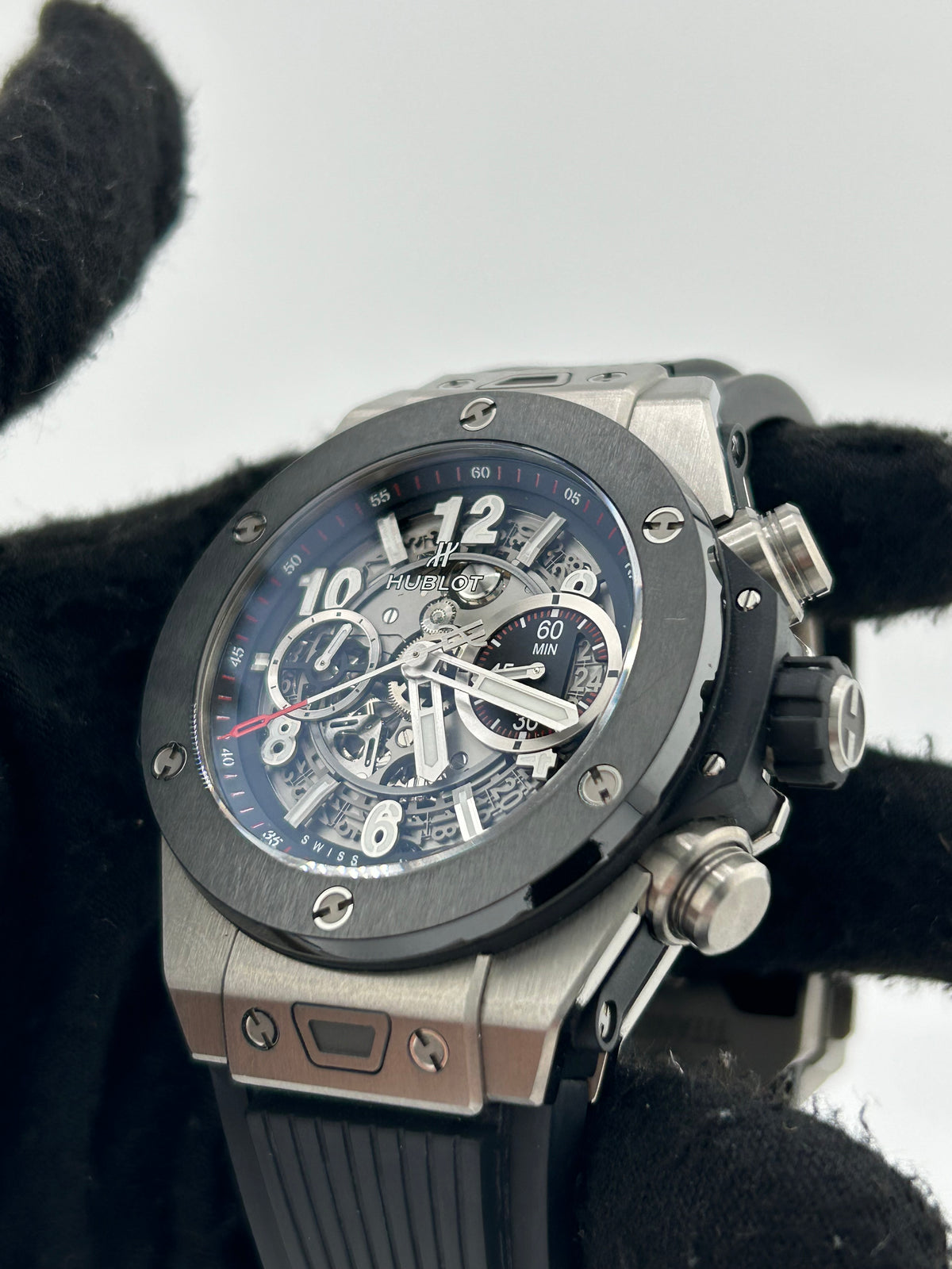 Hublot Big Bang Unico Gray Skeleton Dial on Black Rubber Band Ref. 411.NM.1170.RX with Box — view 3