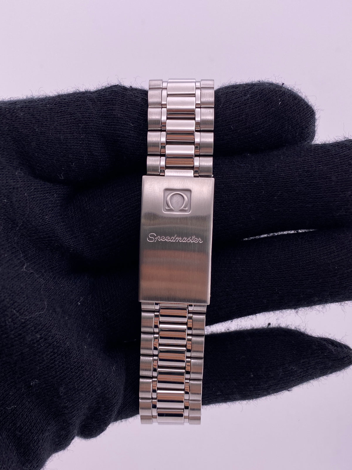 Omega Speedmaster Reduced Black Dial on Stainless Steel Ref. 3510.5 — view 4