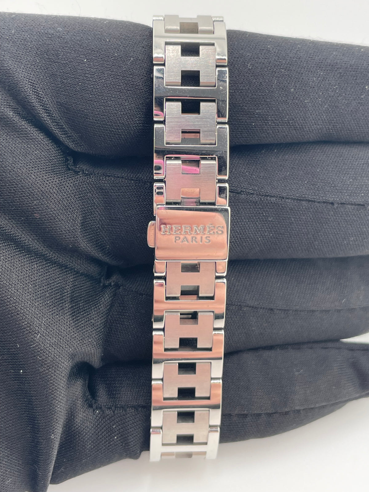 Hermes Clipper Salmon / Arabic Numerals Dial on Stainless Steel Bracelet Ref. CL4.210 Papers Open Date — view 4