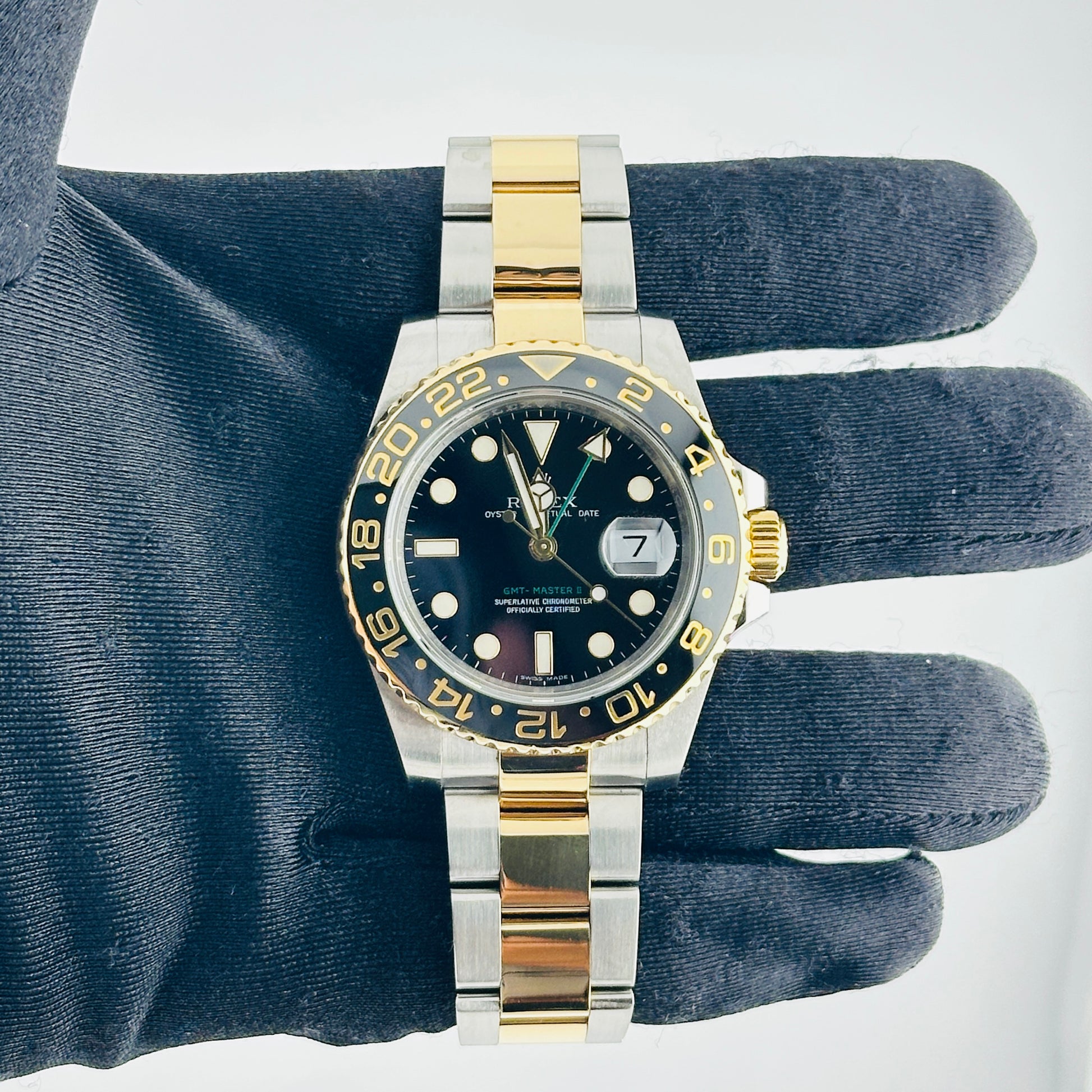 Rolex GMT-Master II Black Dial on Oyster Ref. 116713LN Card 2014 — view 2