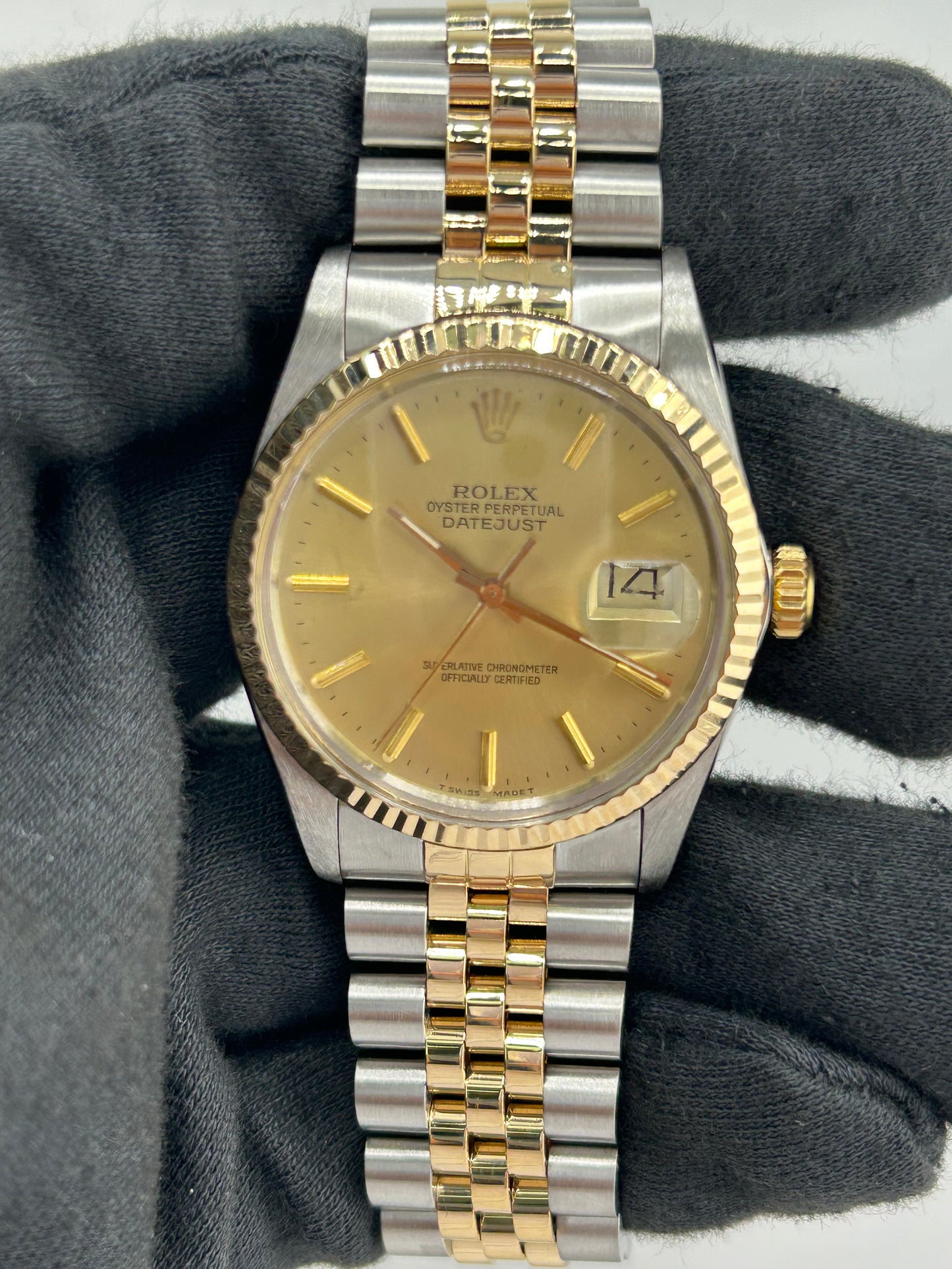 Rolex Datejust Champagne Stick Dial on D Link Jubilee Bracelet Ref. 16013 1987 — view 2