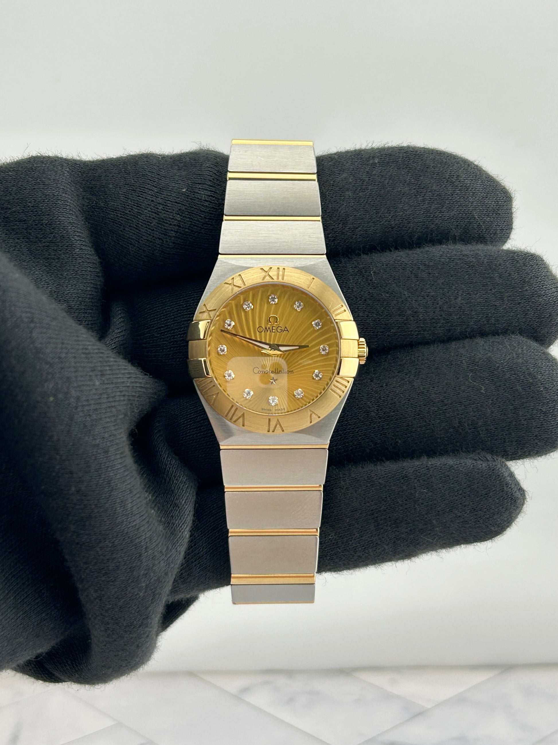 Omega Constellation Gold / Diamond Markers Dial on 2 Tone 18k Yg/Ss Ref. 123.20.24.60.58.001 — view 2