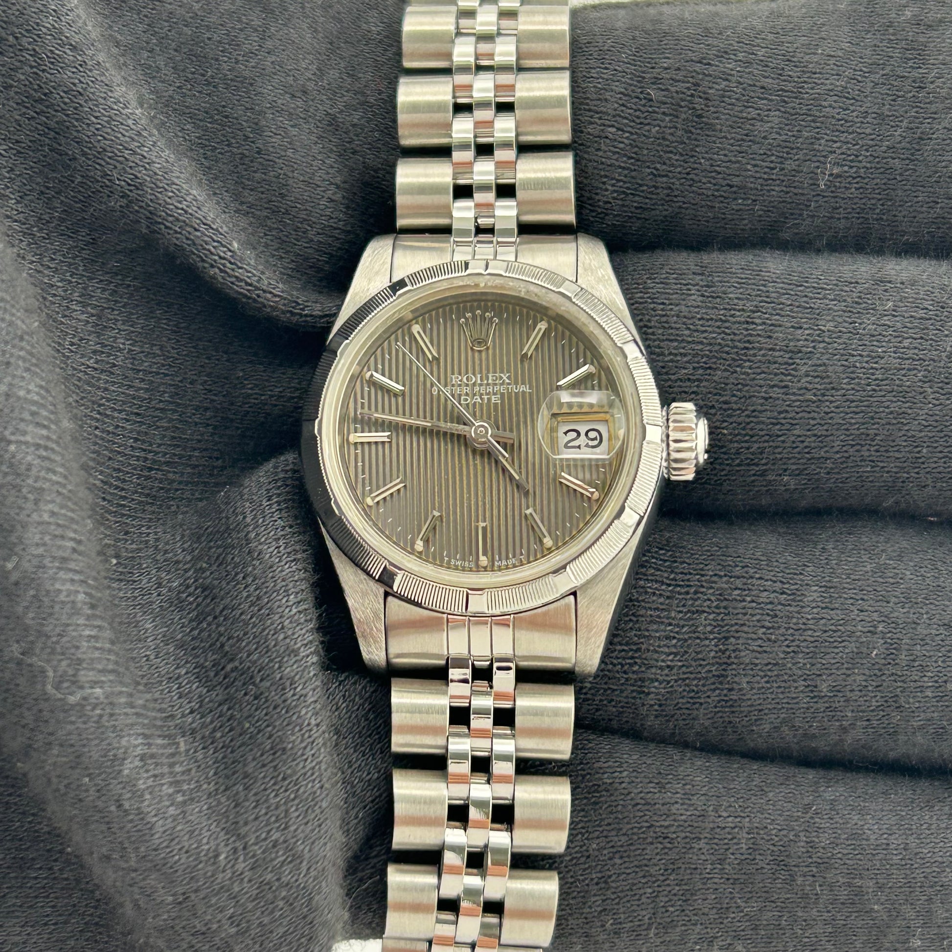 Rolex Oyster Perpetual Date Gray Tapestry Dial on Jubilee Ref. 69190 Papers 1989