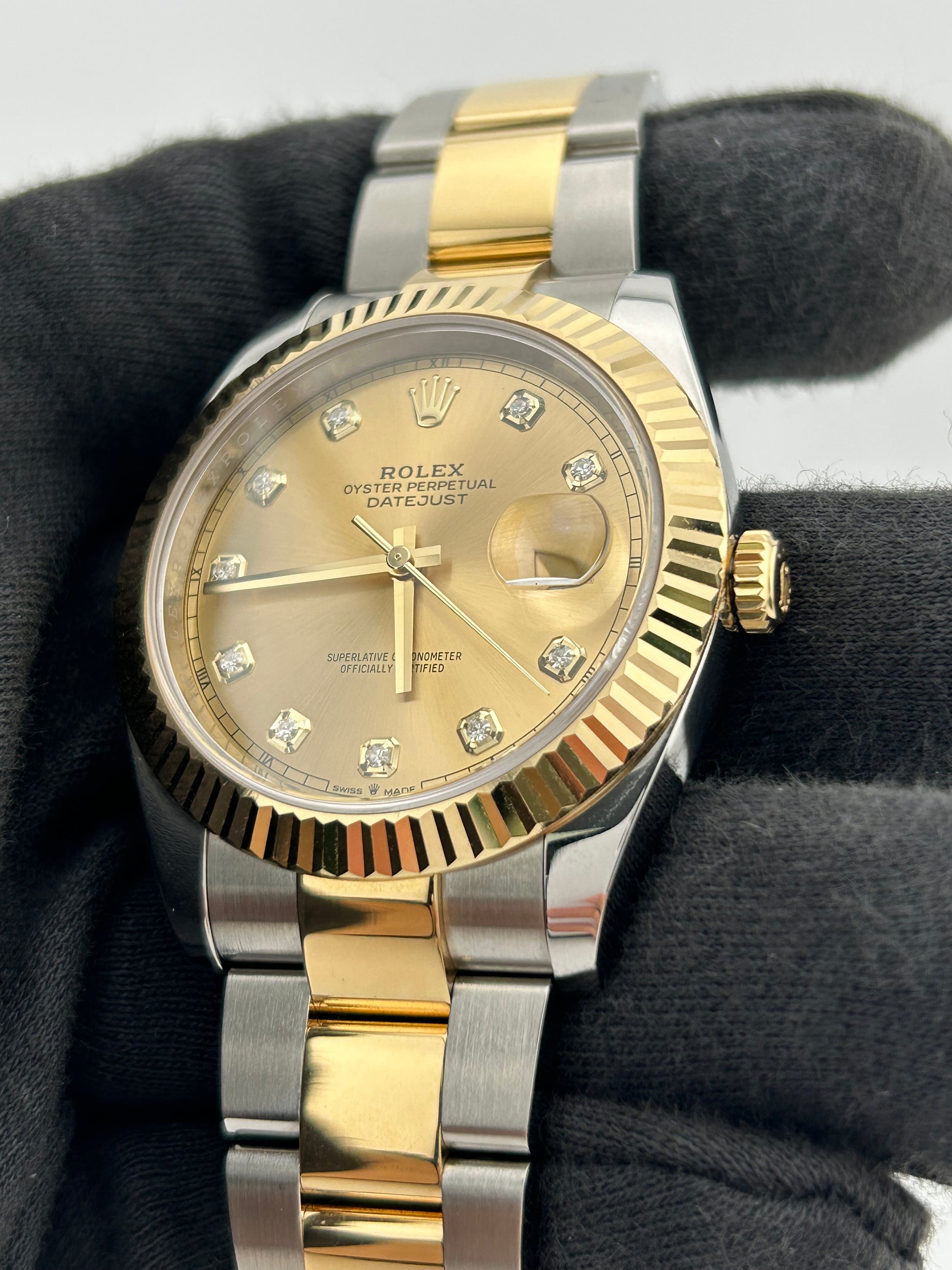 Rolex Datejust 41 Champagne Diamond Dial on 2 Tone Oyster Bracelet Ref. 126333 Card 2019 — view 3
