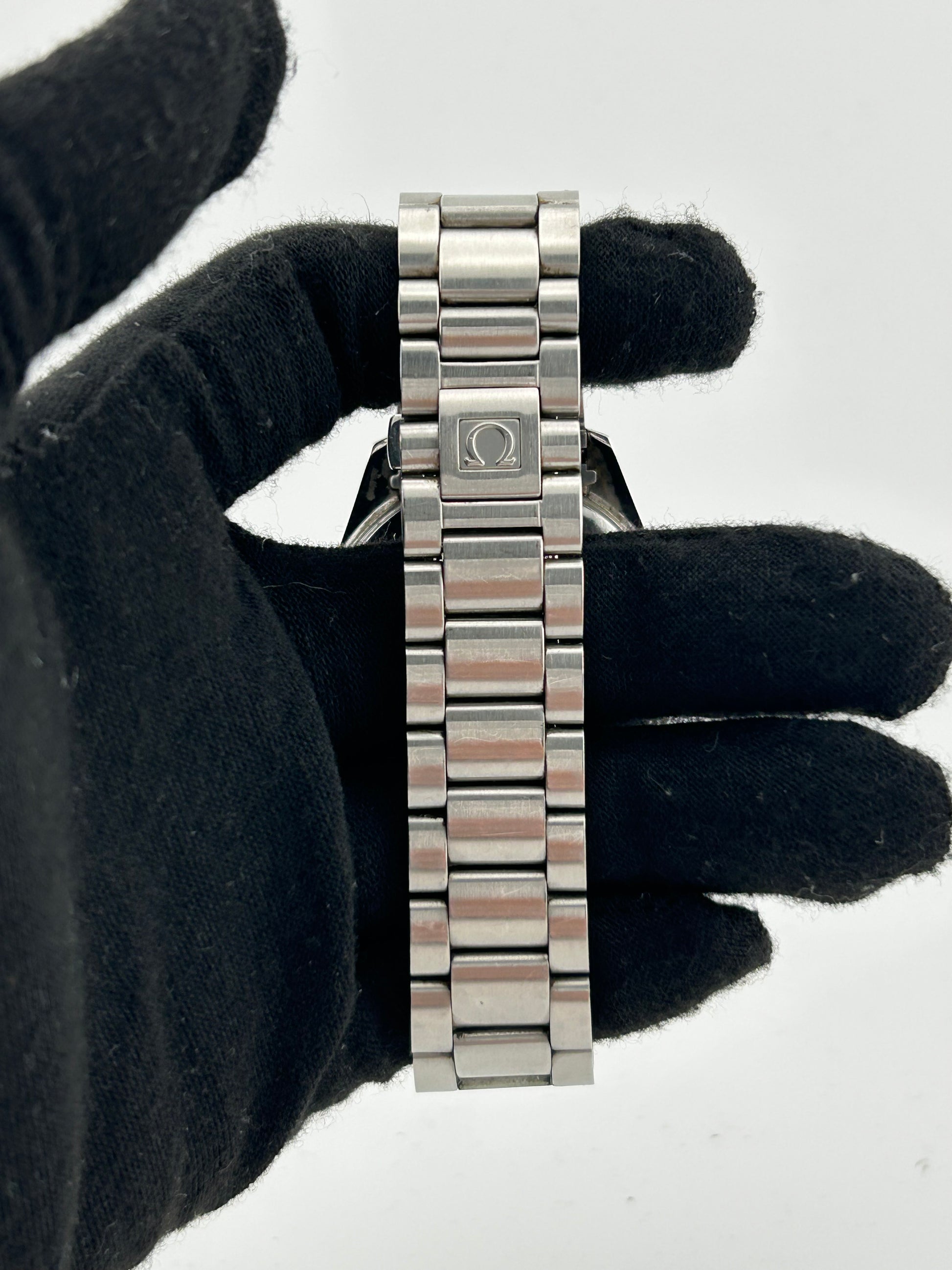 Omega Seamaster Aqua Terra 150m Silver Dial on Stainless Steel Bracelet Ref. 2518.30 Card — view 4