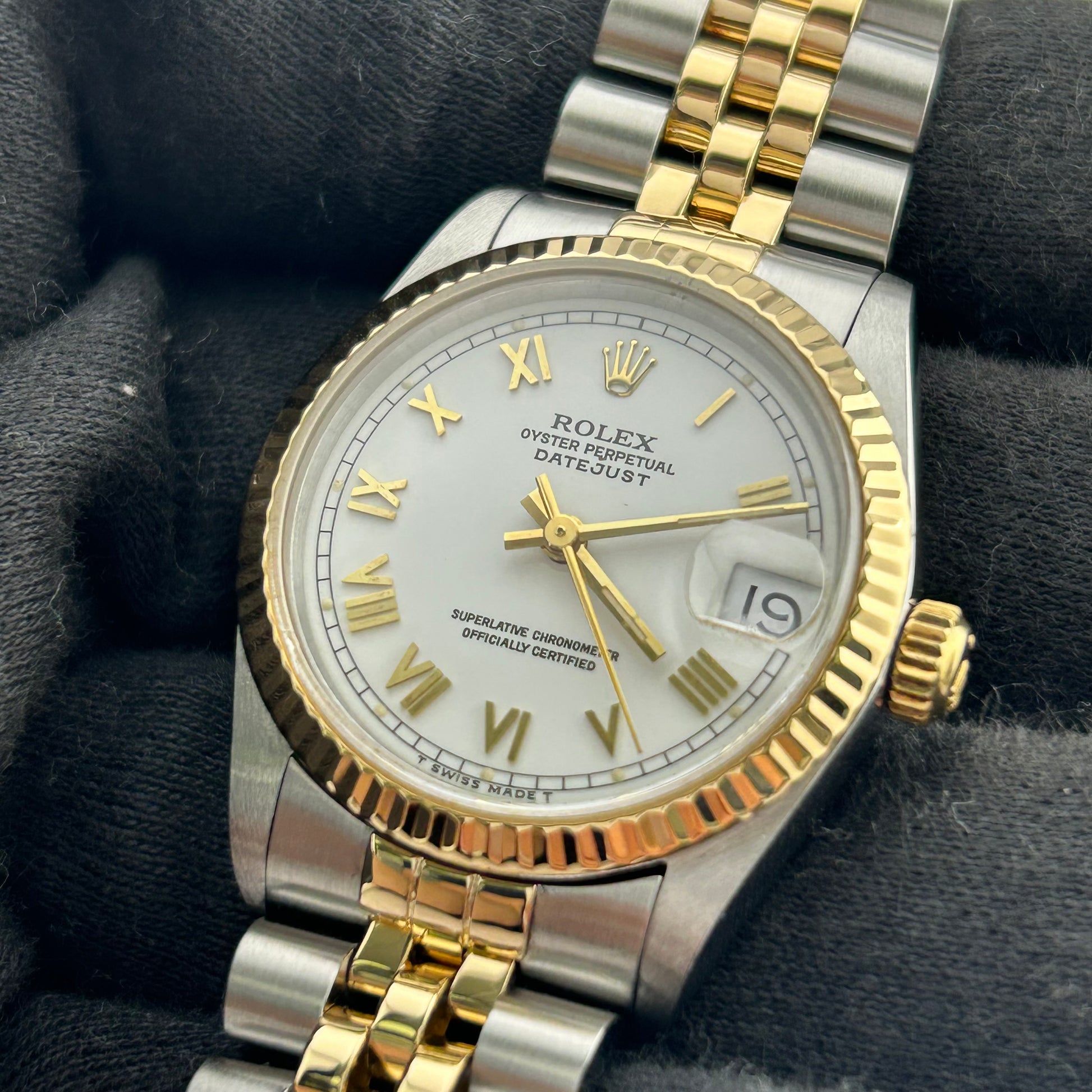 Rolex Datejust White Roman Dial on D Link Jubilee Ref. 68273 1993 — view 2