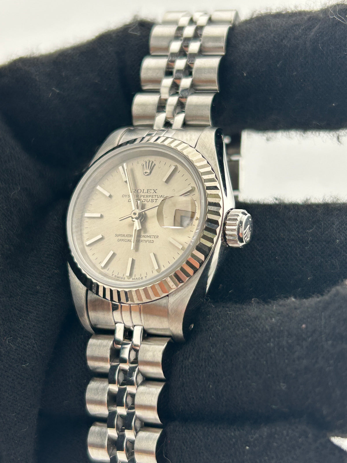 Rolex Datejust Lady Silver Stick Dial on Jubilee D Link Bracelet Ref. 69174 Papers 1992 — view 3