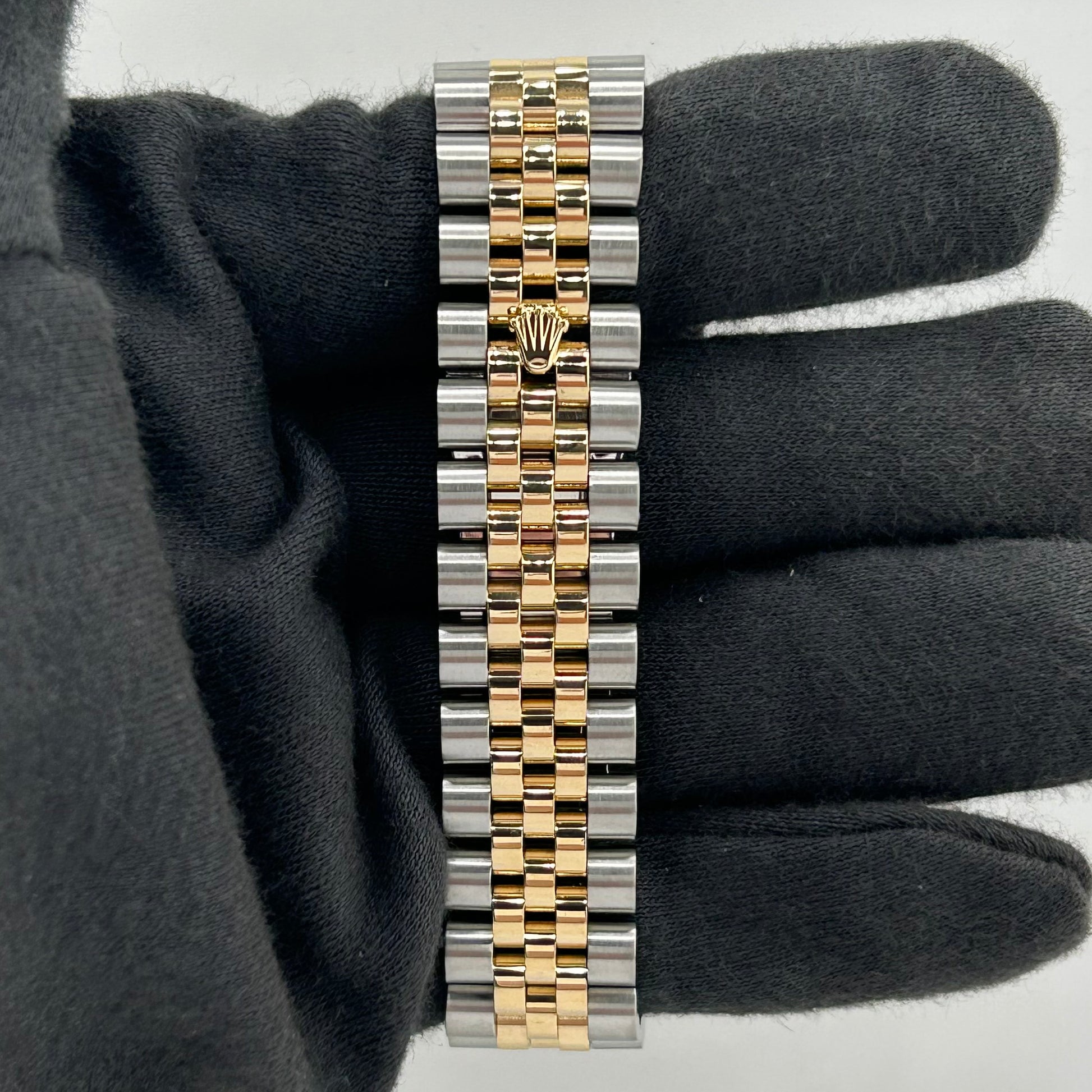 Rolex Datejust Champagne Anniversary Factory Diamond Dial Dial on D Link Jubilee Hidden Clasp Bracelet Ref. 116233G 2009 — view 4