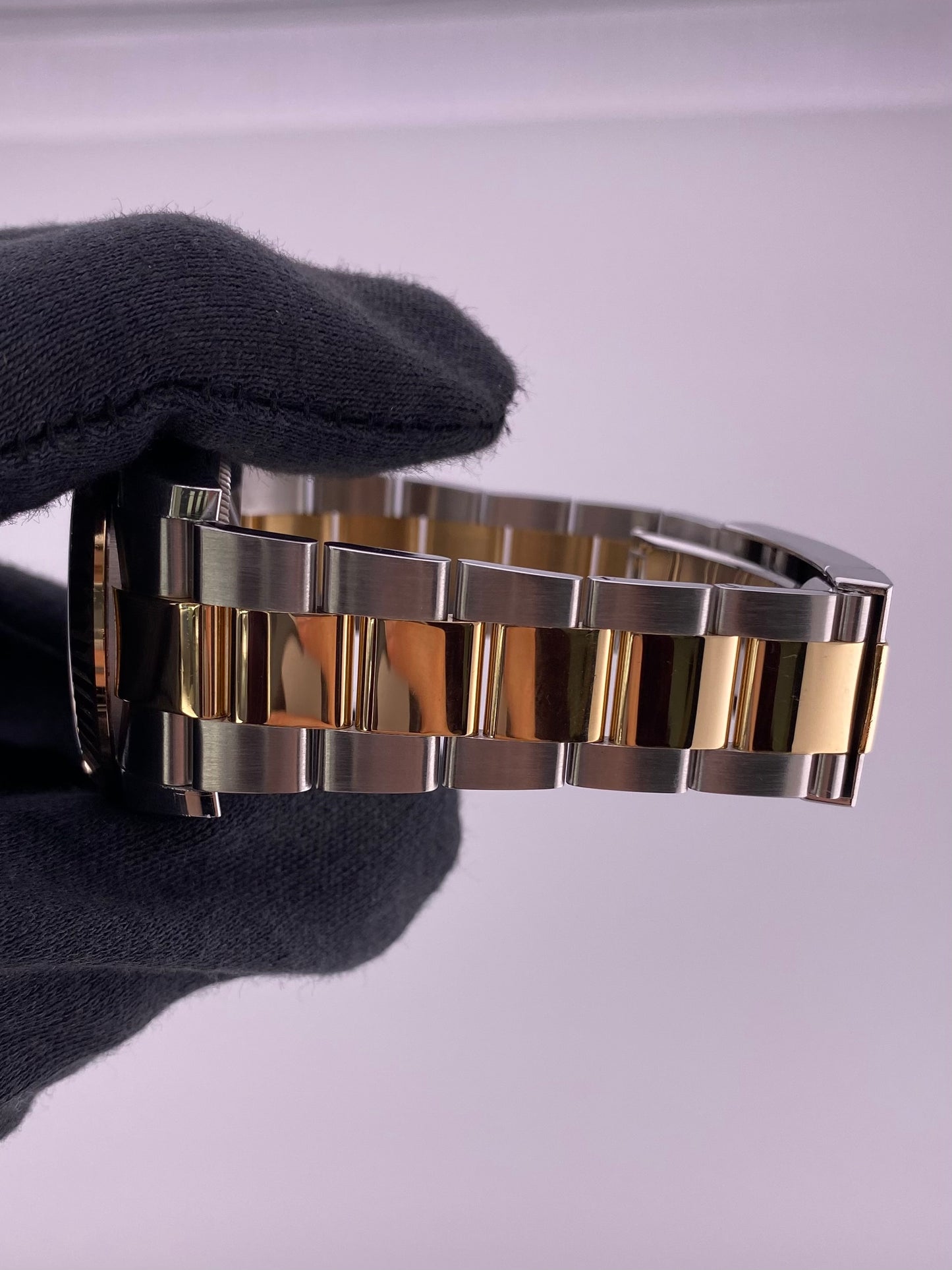 Rolex SkyDweller Black Dial on Oyster Ref. 326933 Card 2023 — view 5