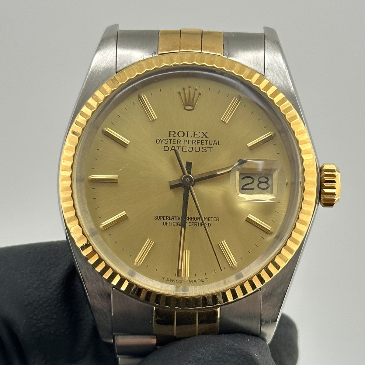 Rolex Datejust Champagne Stick Dial on D Link Jubilee Bracelet Ref. 16013 Papers 1986 — view 3