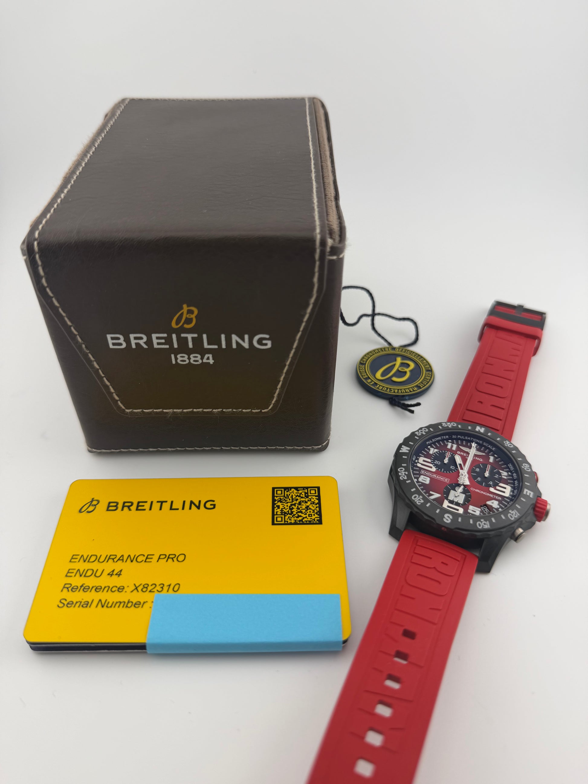 Breitling Endurance Pro Red Dial on Rubber Strap Ref. X823109A1K1S1 Card 2026 — view 6