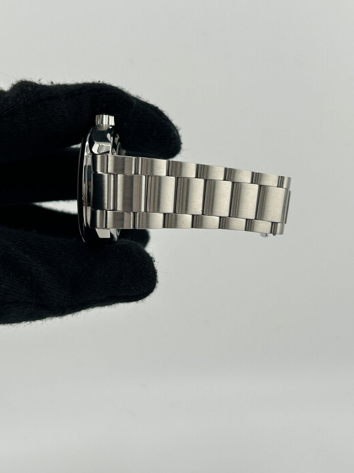 Omega Seamaster Aqua Terra 150m Blue Dial on Stainless Steel Bracelet Ref. 2504.80.00 Complete — view 5