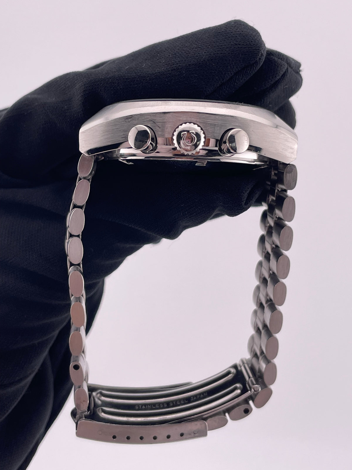 Omega Speedmaster Mark II Black Dial on Stainless Steel Bracelet Ref. 145.014 — view 5