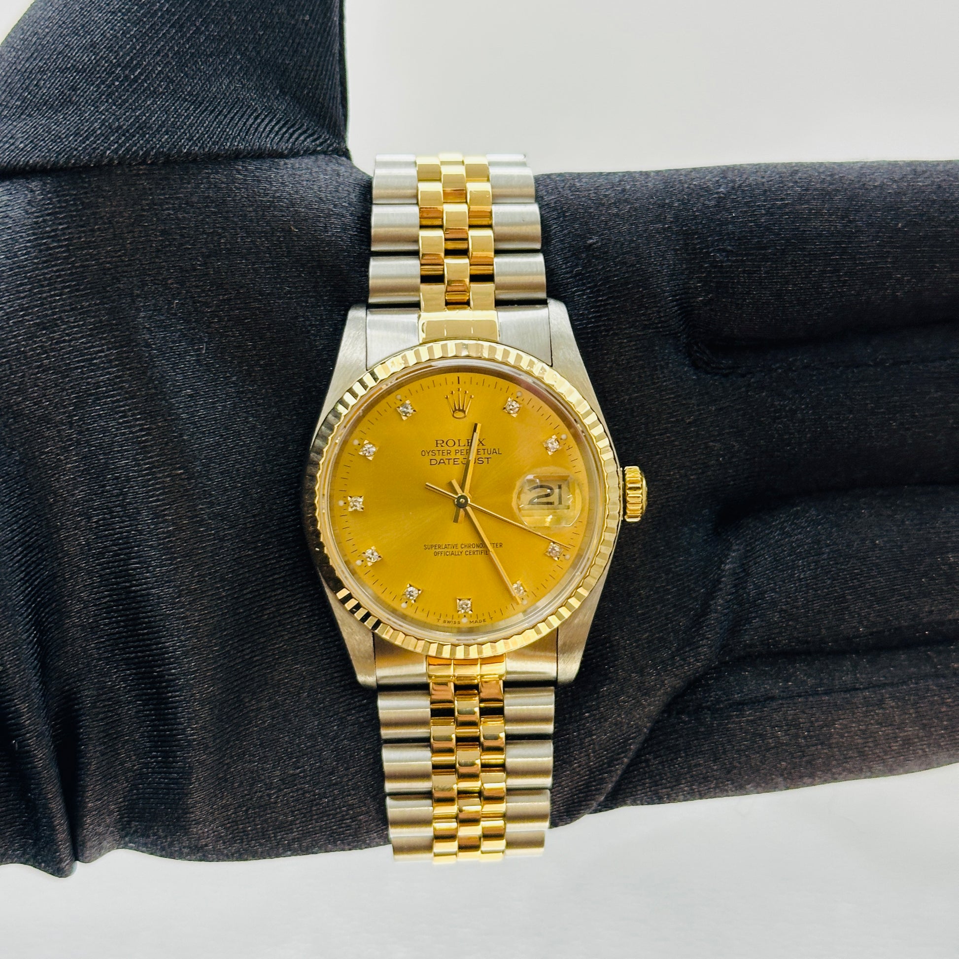 Rolex Datejust Champagne Diamond Factory Dial on D Link Jubilee Ref. 16233 1991 — view 2