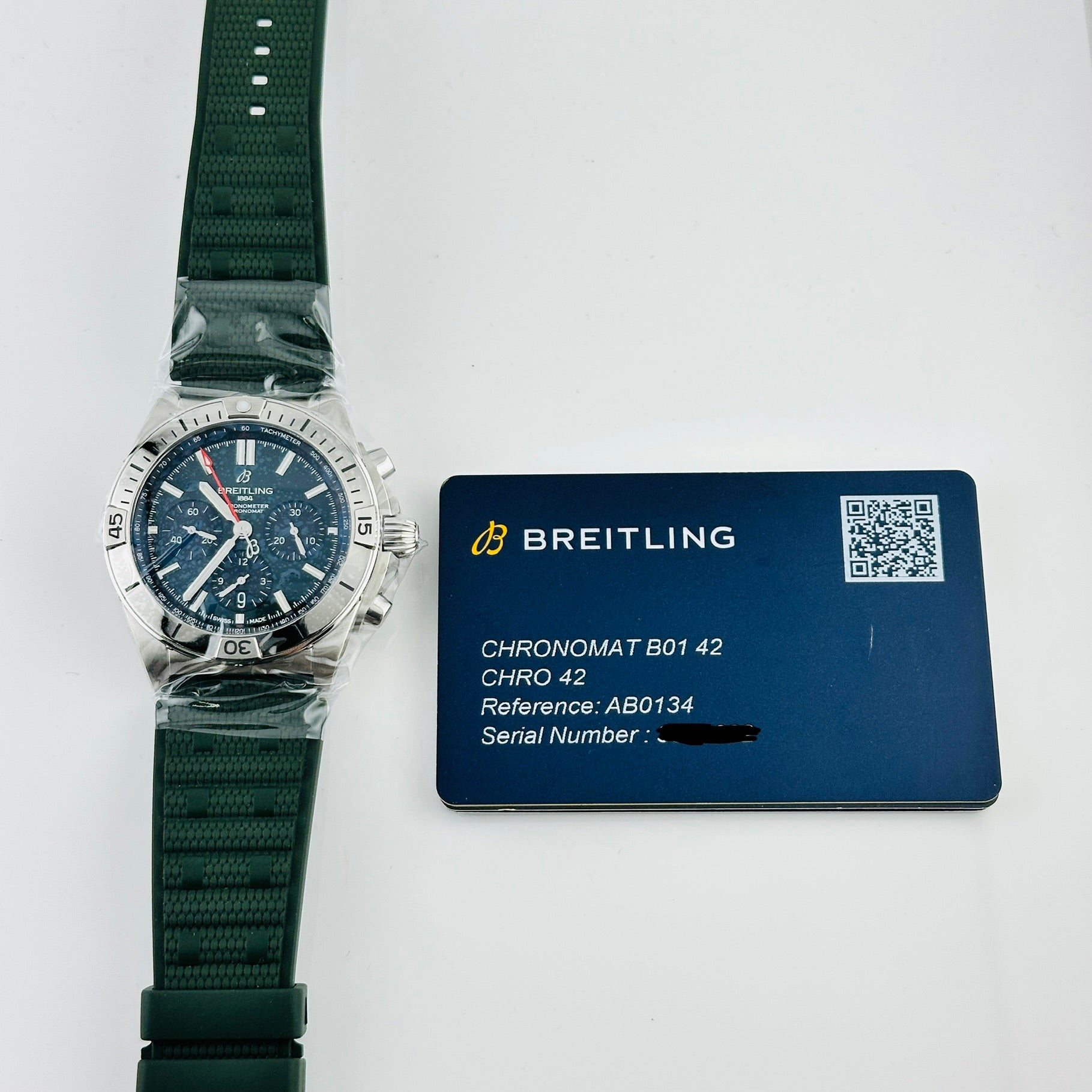Breitling Chronomat B01 Green Dial on Rubber Strap Ref. AB0134101L2S1 Card Open Date — view 8
