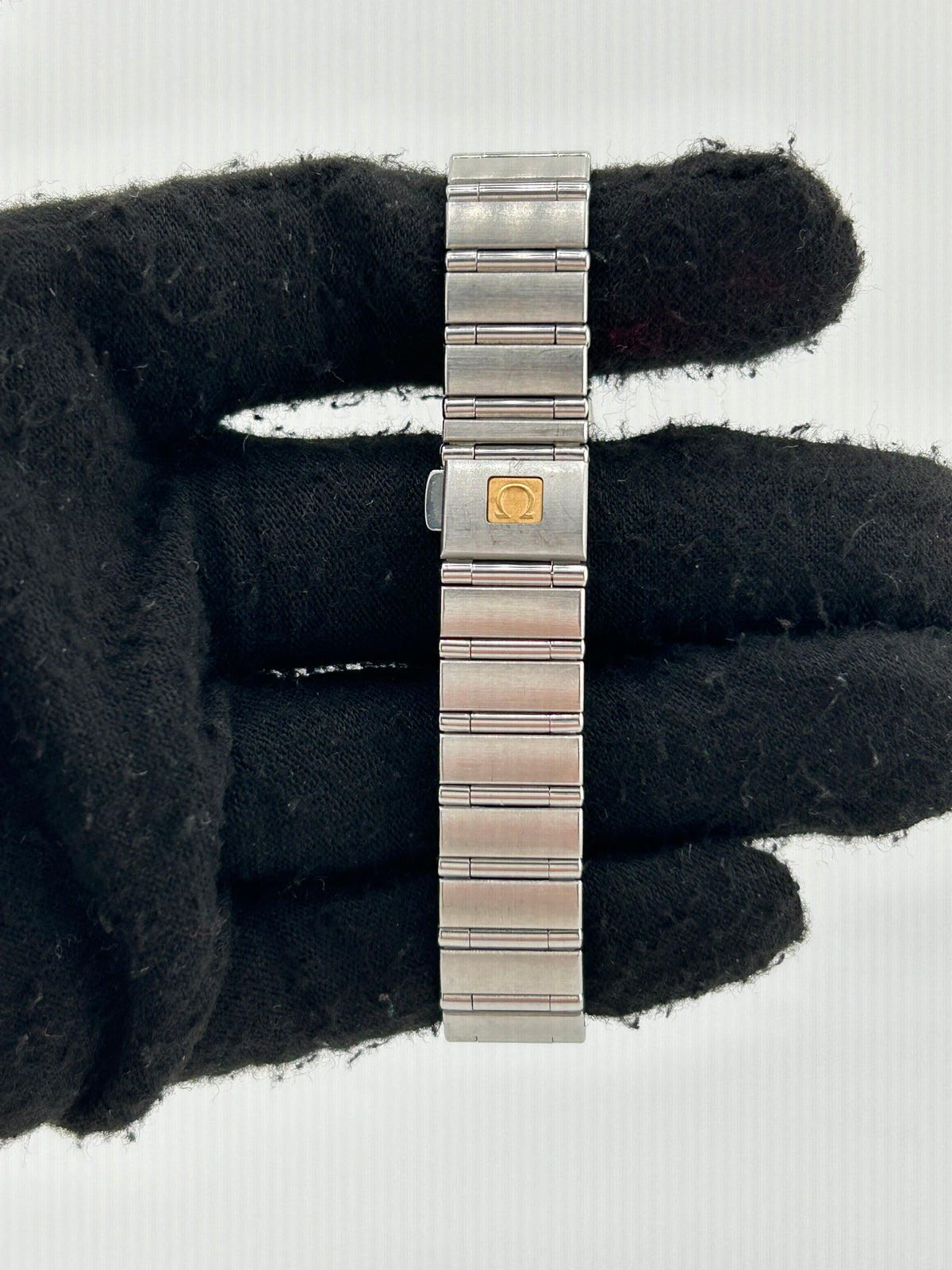 Omega Constellation "Cindy Crawford" Blue Dial on Stainless Steel Bracelet Ref. 1563.85.00 Card 1998 — view 4
