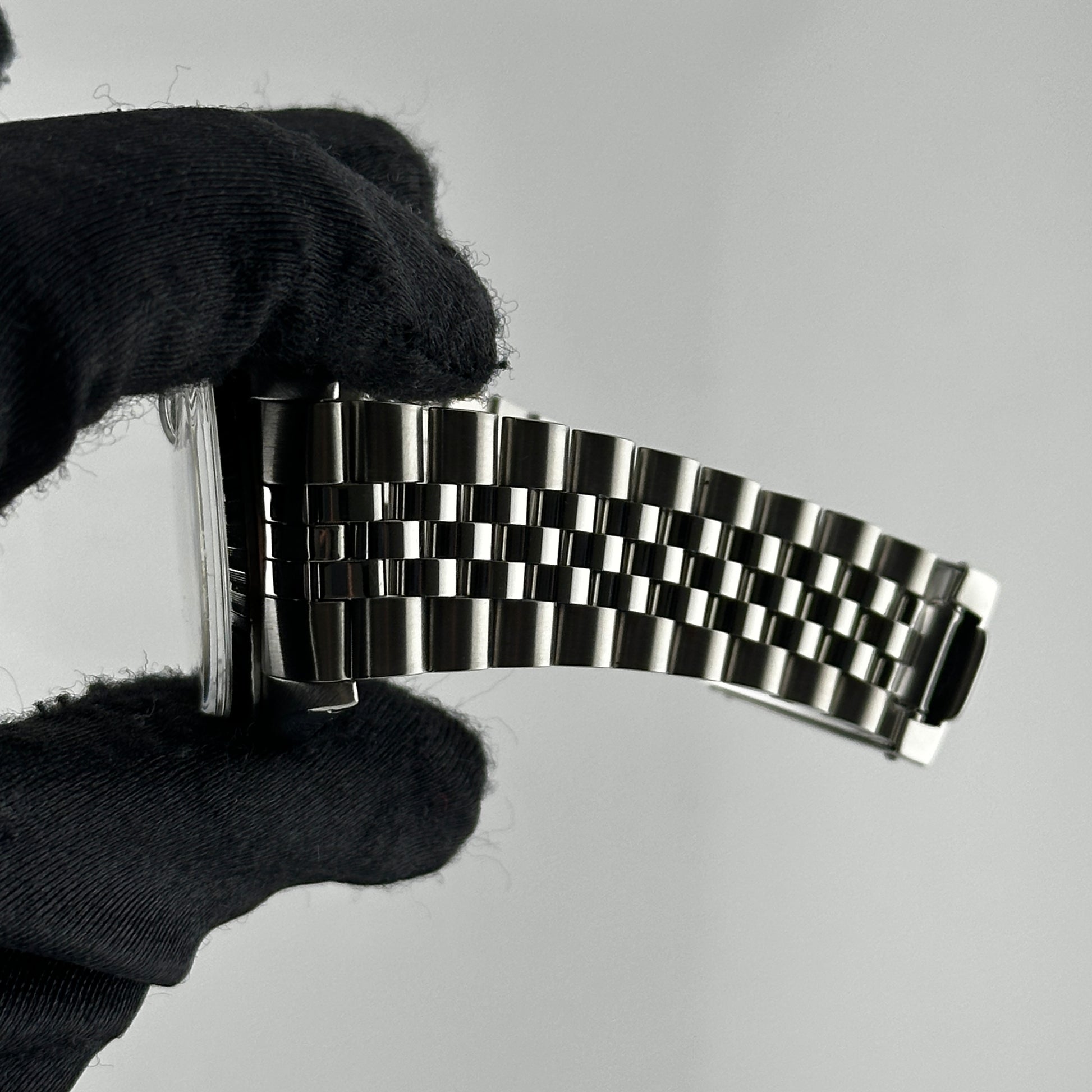 Rolex Datejust Silver Stick Dial on D Link Jubilee Bracelet Ref. 1603 1962 — view 4