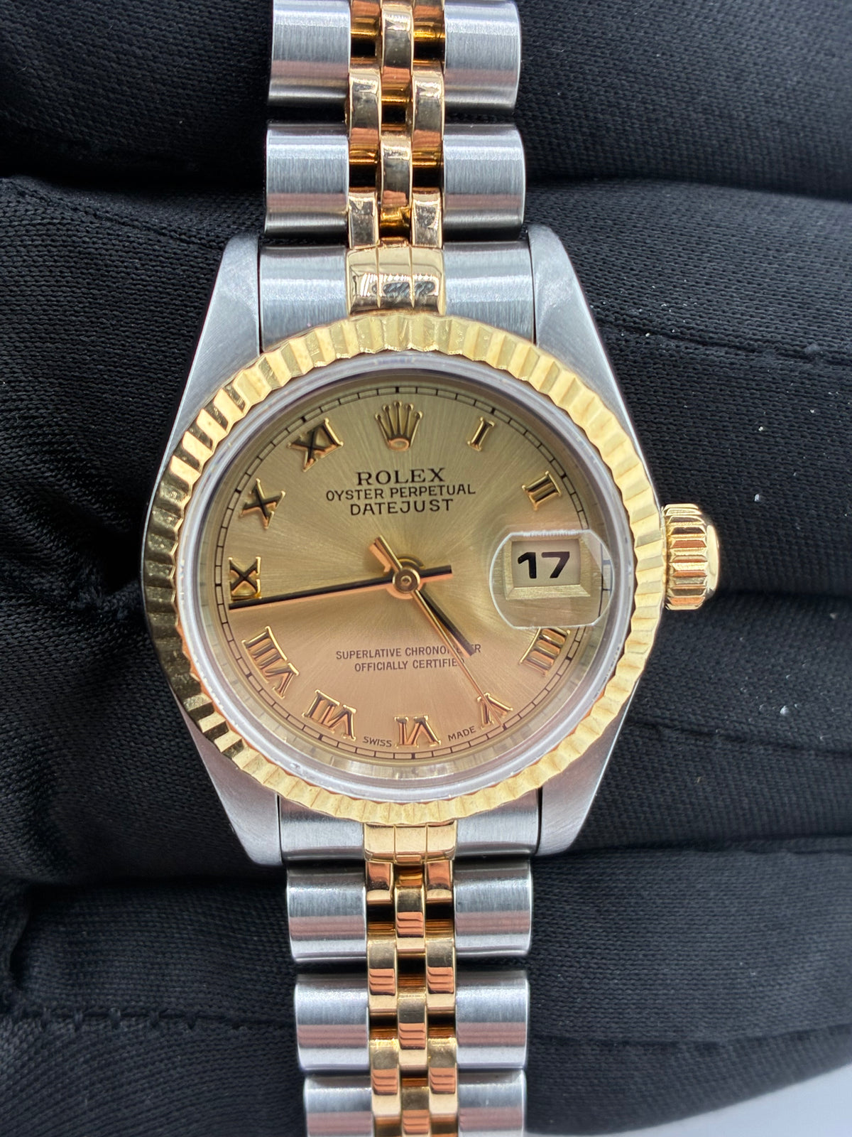 Rolex Datejust Lady Champagne Roman Dial on Jubilee Ref. 69173 1996 — view 2