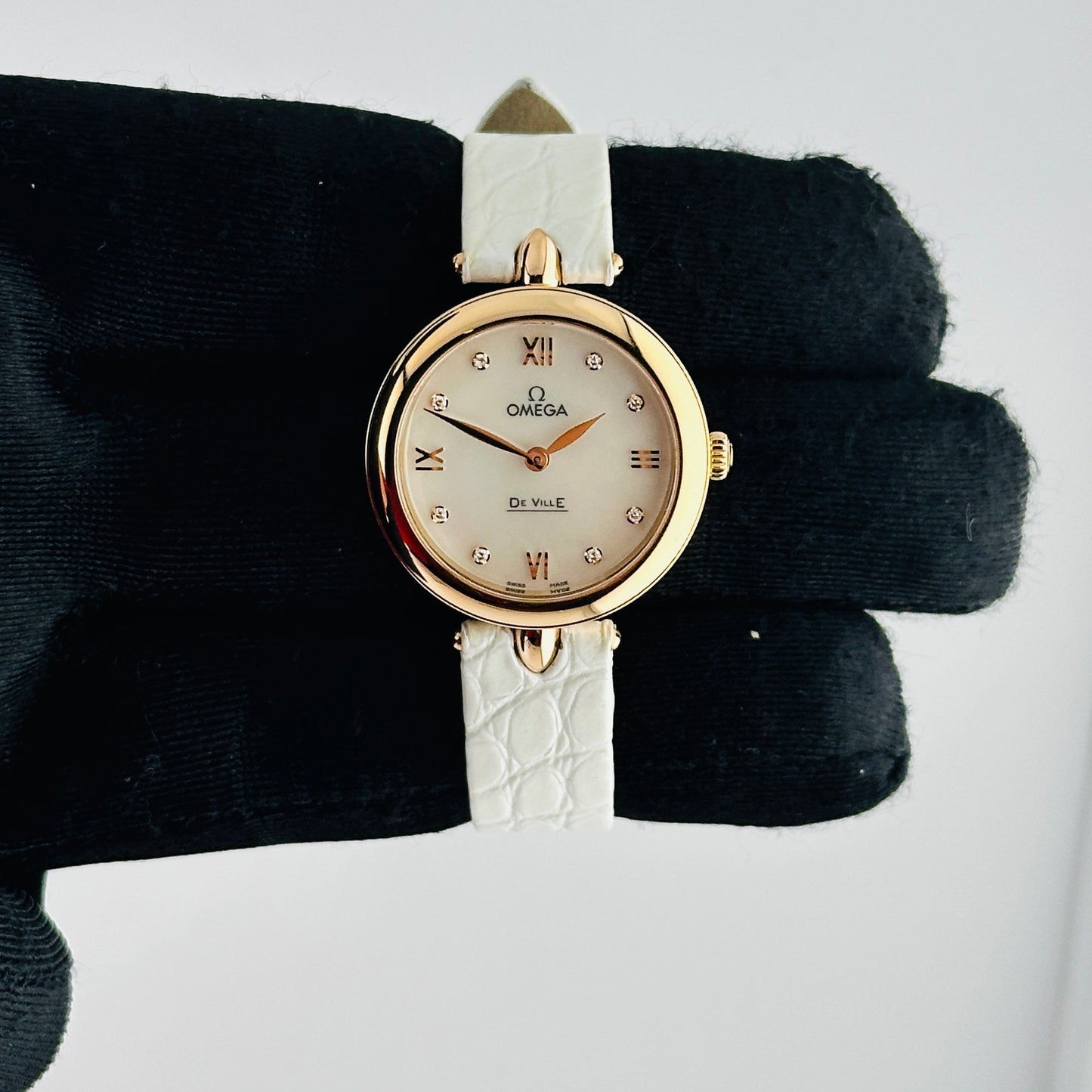 Omega De Ville Prestige White Mop Dial on Leather Ref. 424.53.27.60.55.002 Card Open Date